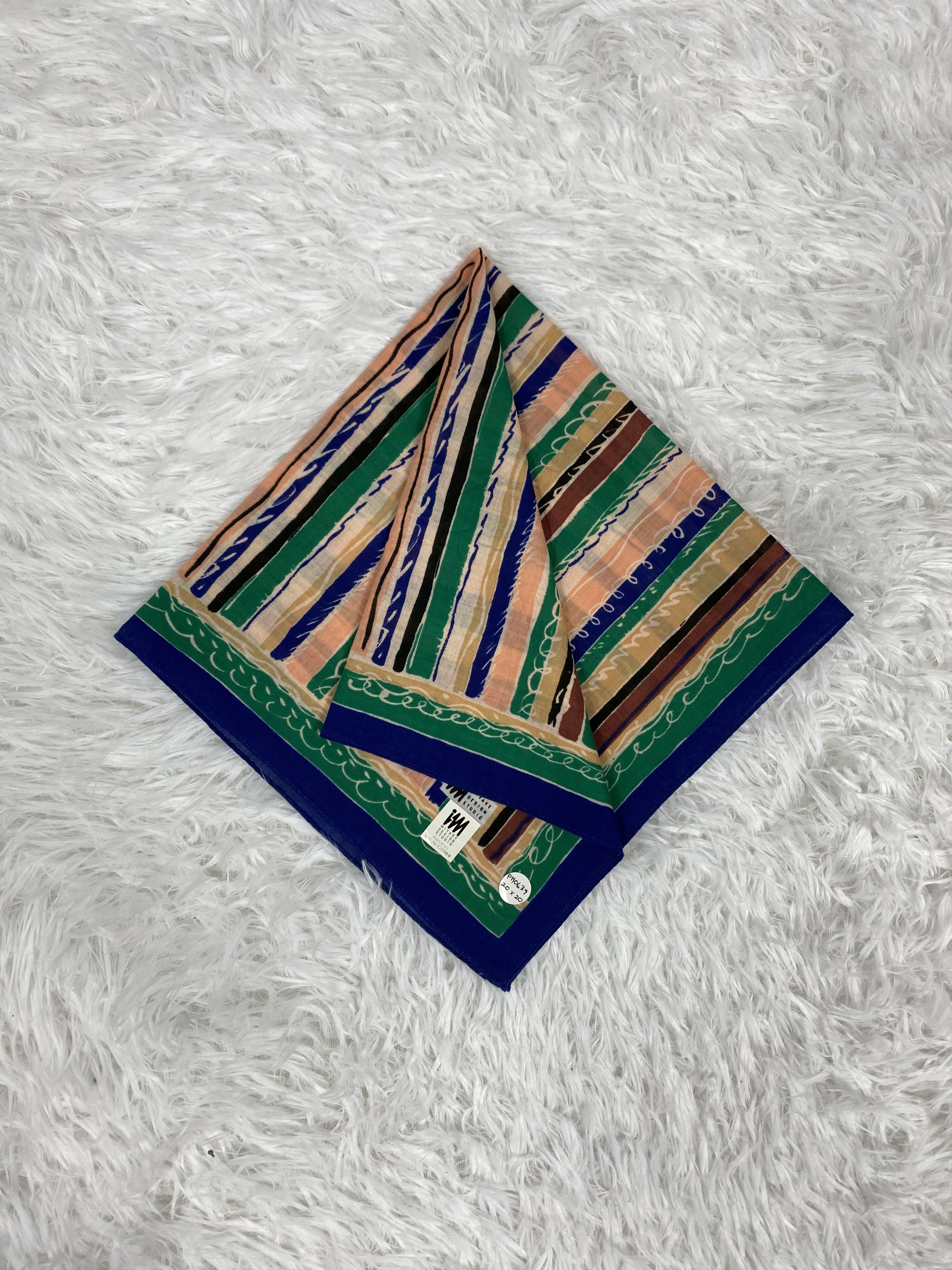Issey Miyake Vintage Issey Miyake Handkerchief Neckerchief PH0637 Size ONE SIZE - 1 Thumbnail