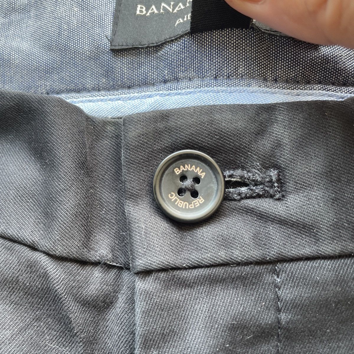 Banana Republic Vintage Banana Republic Black Faded Chinos Trousers Pants Size US 33 - 6 Thumbnail