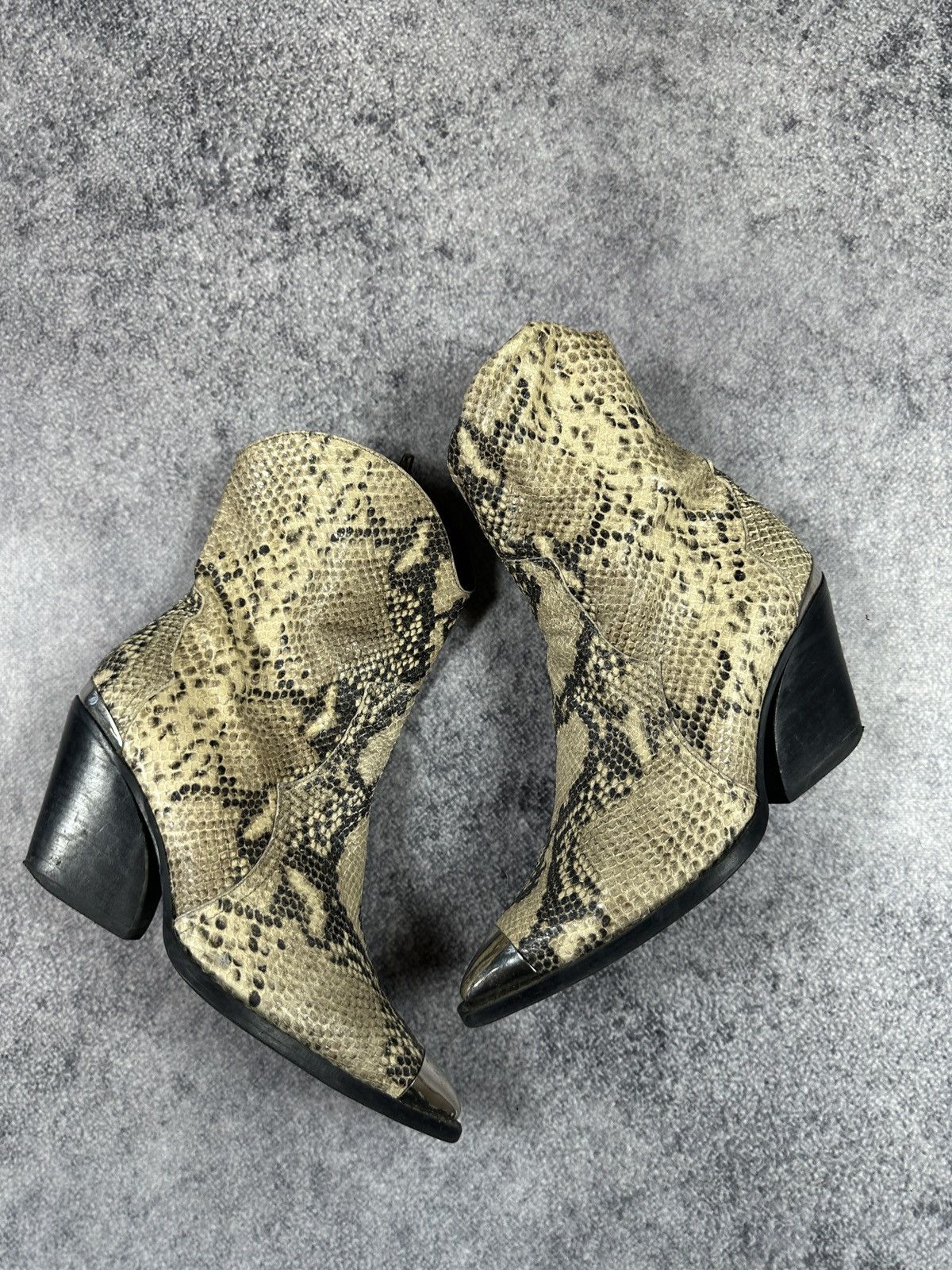 Vintage Snake Skin Leather Shoes Streetwear Cowboy Style Rare USA Size US 9.5 / IT 39.5 - 1 Thumbnail