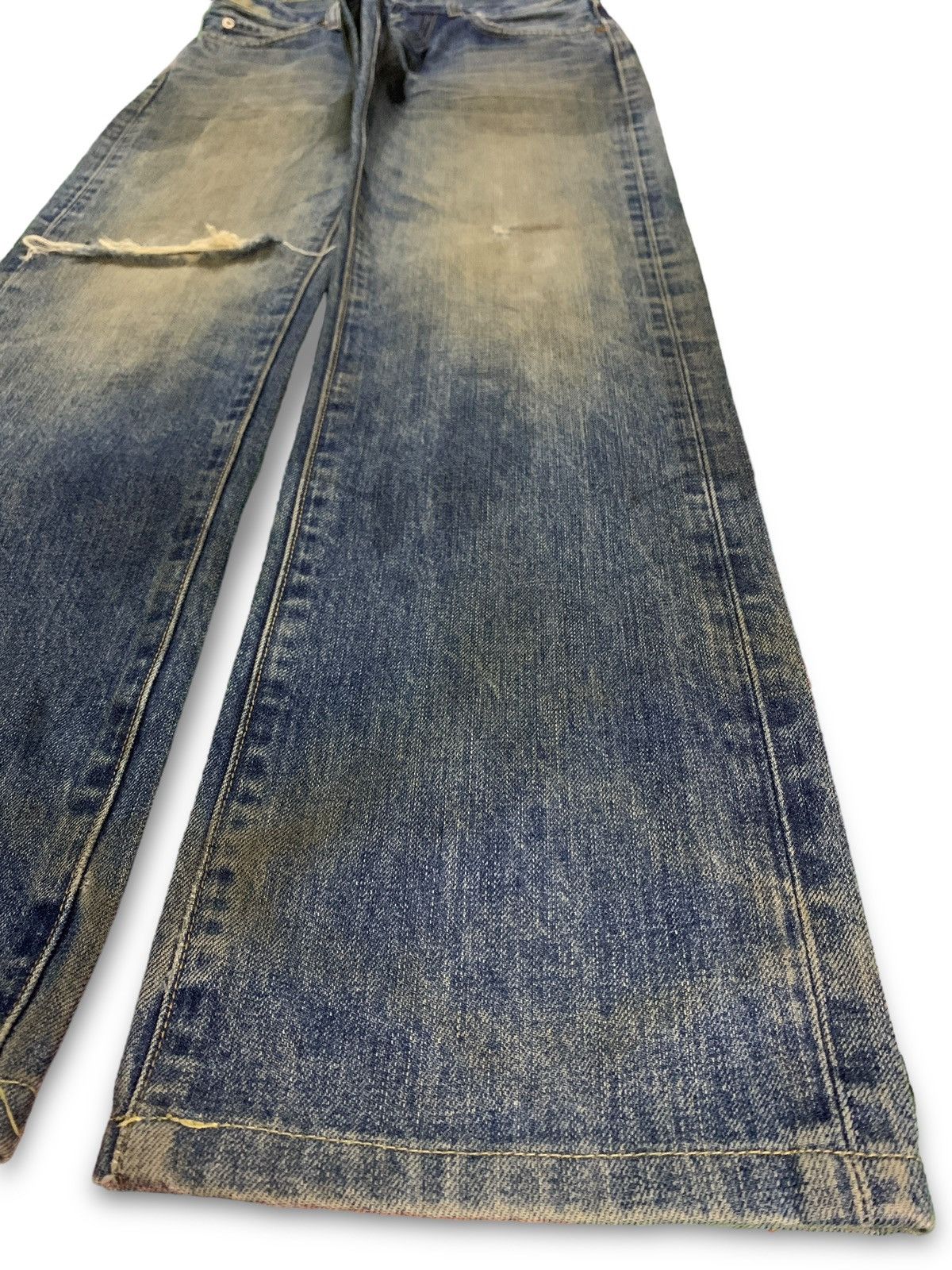 Japanese Brand × Uniqlo Vintage Japanese Uniqlo Mud Wash Distressed Loose Jeans Size US 29 - 7 Thumbnail