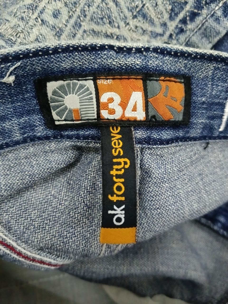 Akademiks TRENDING WIDE PANTS VINTAGE Y2K NATIVE MOTIF AKADEMIKS PANTS Size US 31 - 6 Thumbnail