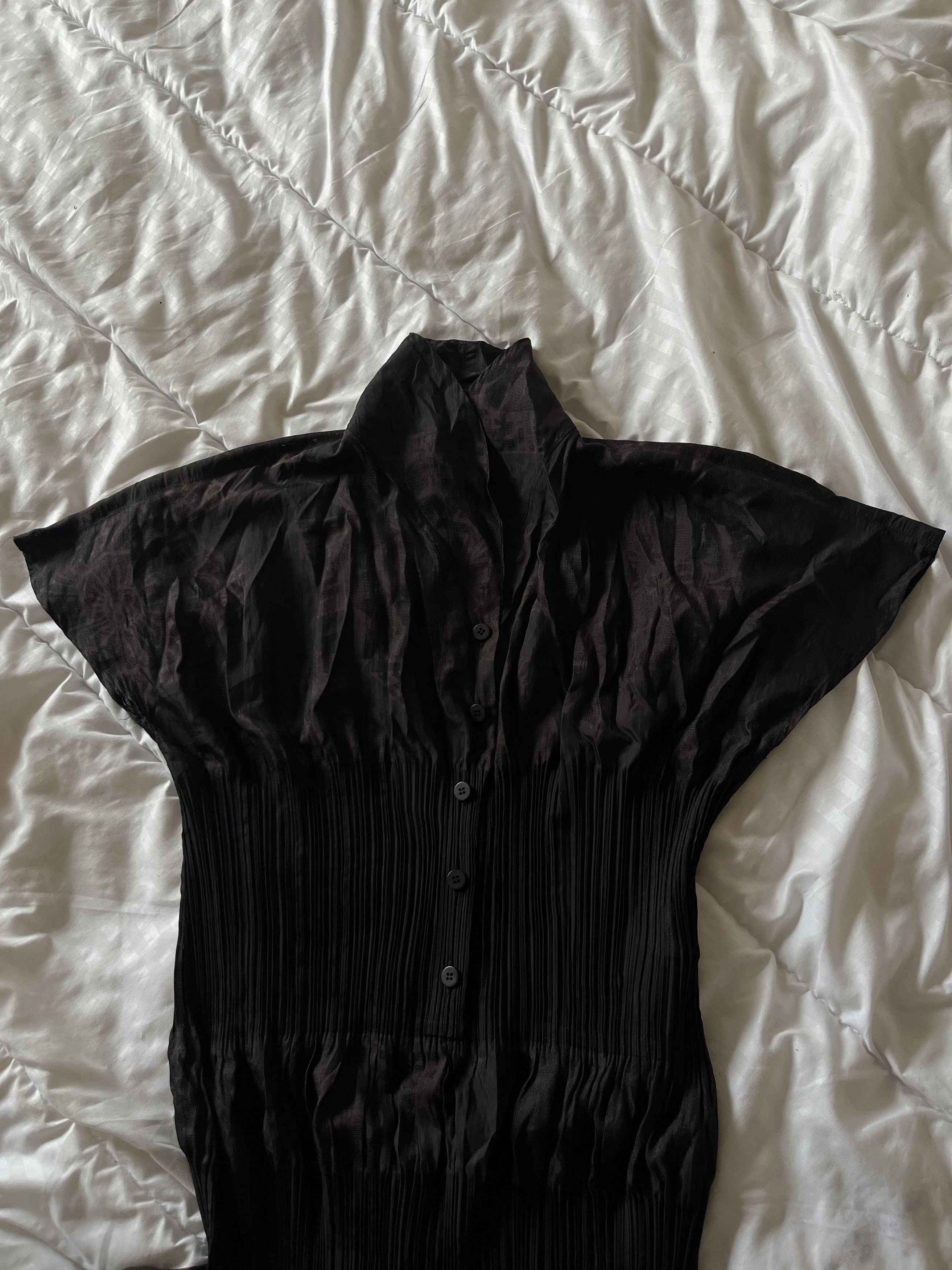 Issey Miyake Issey Miyake pleats please black dress with brown patterns Size ONE SIZE - 2 Thumbnail
