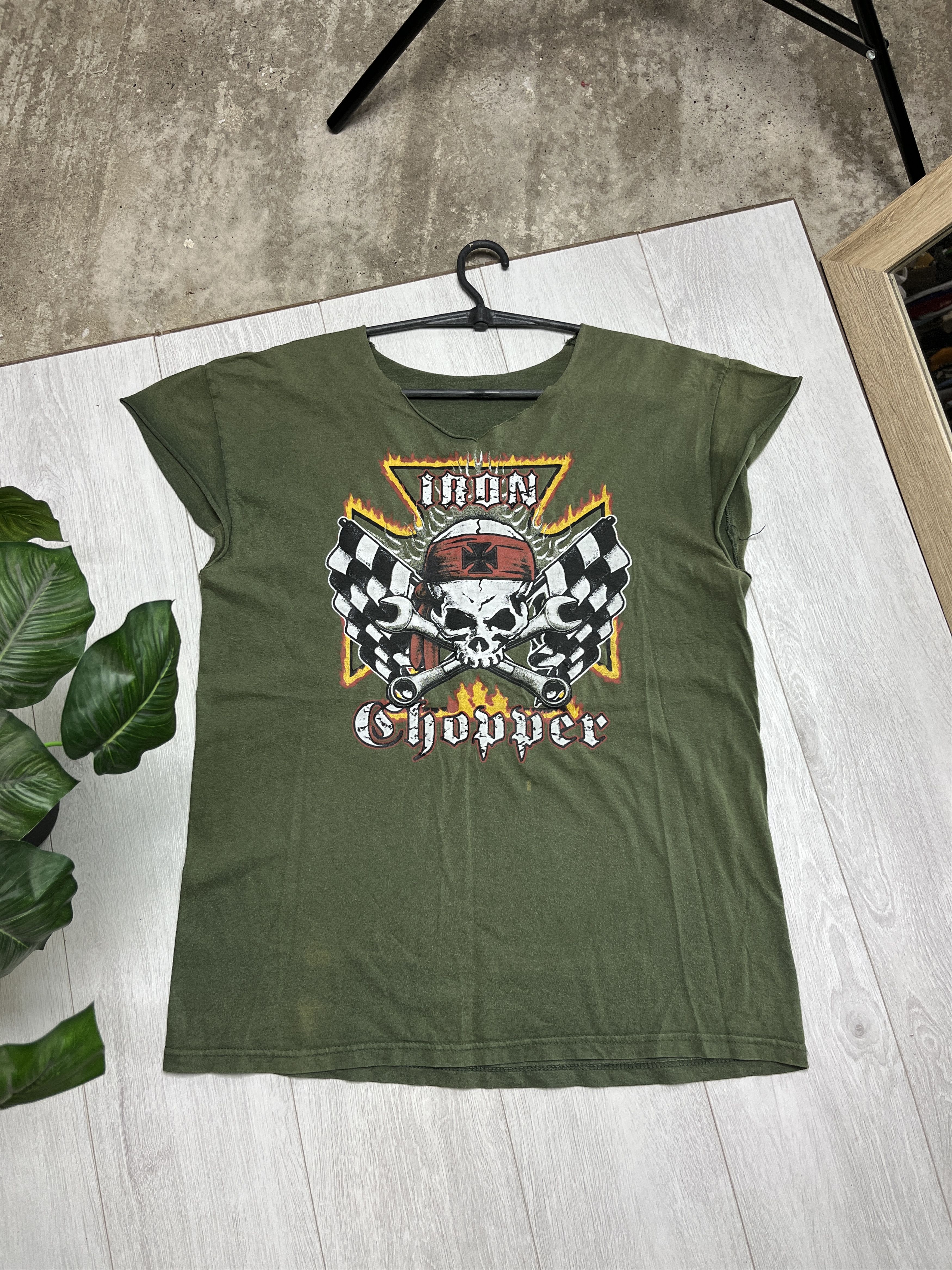 Vintage 2000s IRON CHOPPER VINTAGE BIKER GRAPHIC SUNFADED TEE - 839 Size US M / EU 48-50 / 2 - 1 Thumbnail