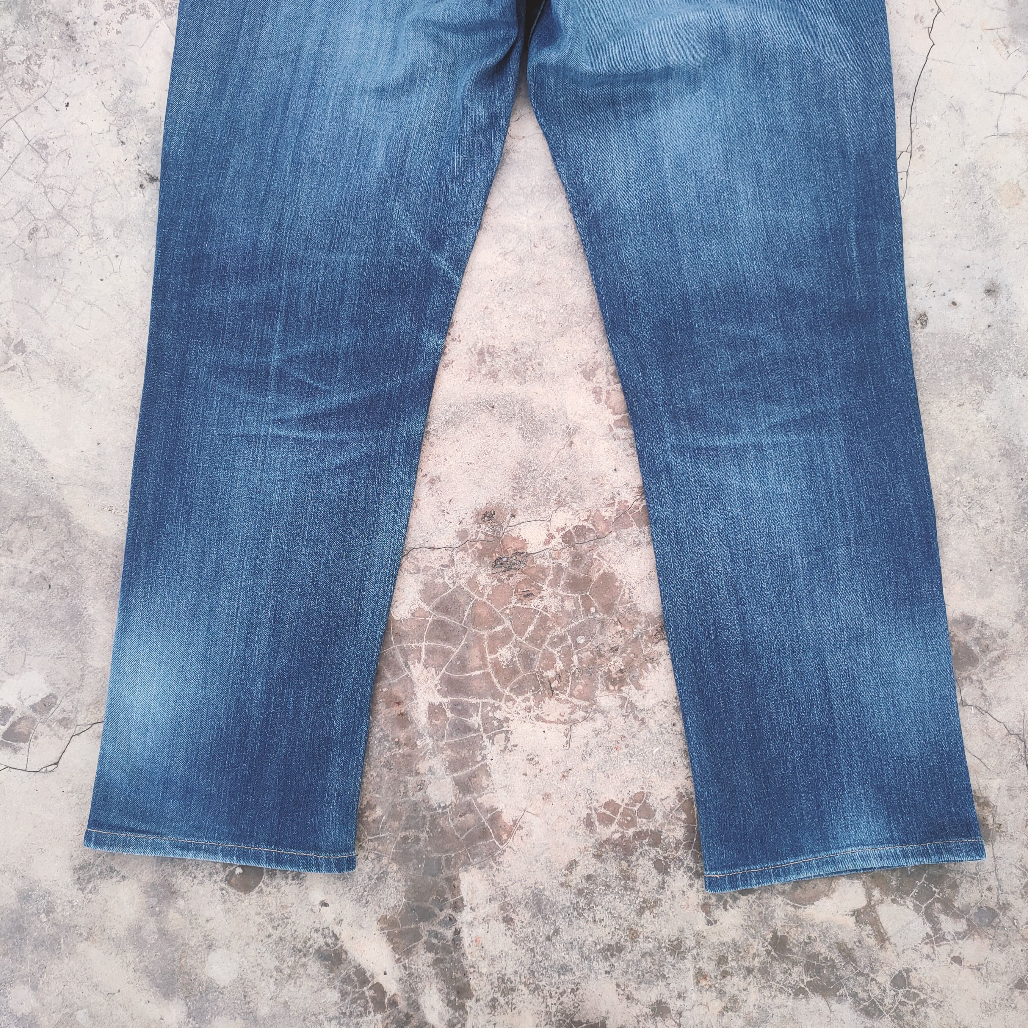 Edwin VINTAGE EDWIN MADE IN JAPAN FADED RIPPED JEANS DENIM Size US 36 / EU 52 - 10 Thumbnail