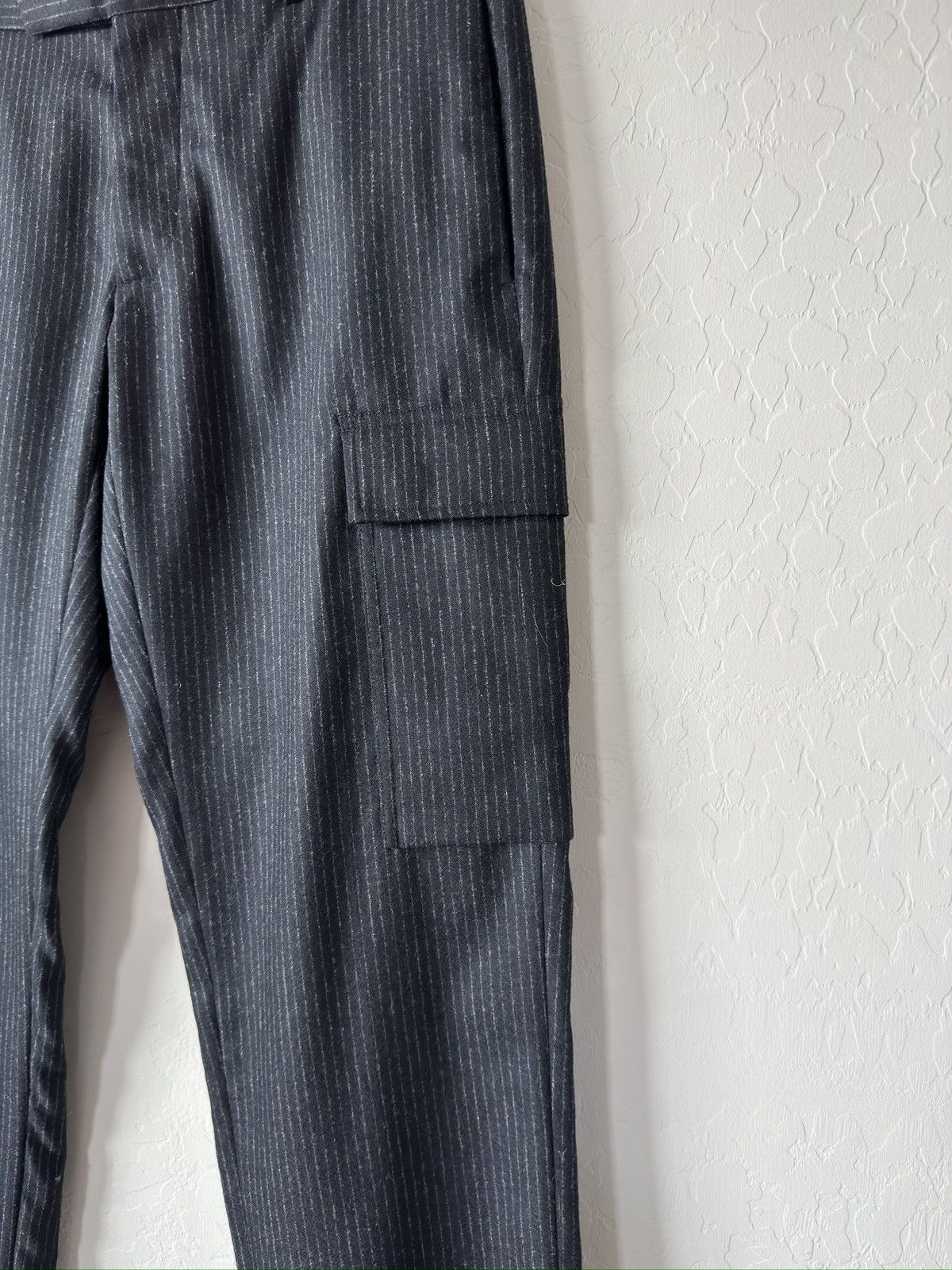 Dior DELETING FINAL $1000 Dior Navy Pinstripe Cargo Wool Pants Size US 30 / EU 46 - 3 Thumbnail