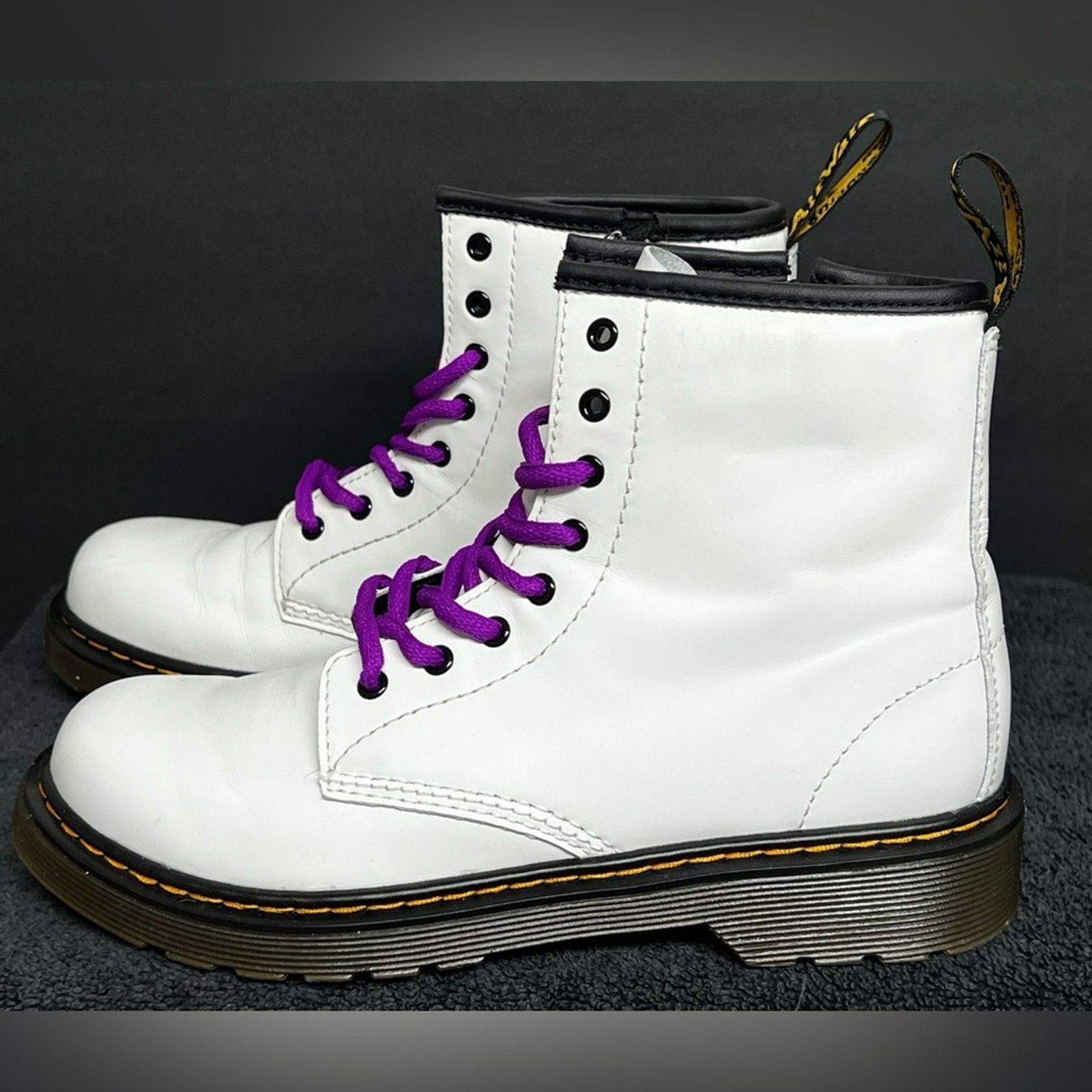 Dr. Martens Dr Doc Martens 1460J Combat Boots Smooth Womens 5 Grunge Size US 5 / IT 35 - 1 Thumbnail