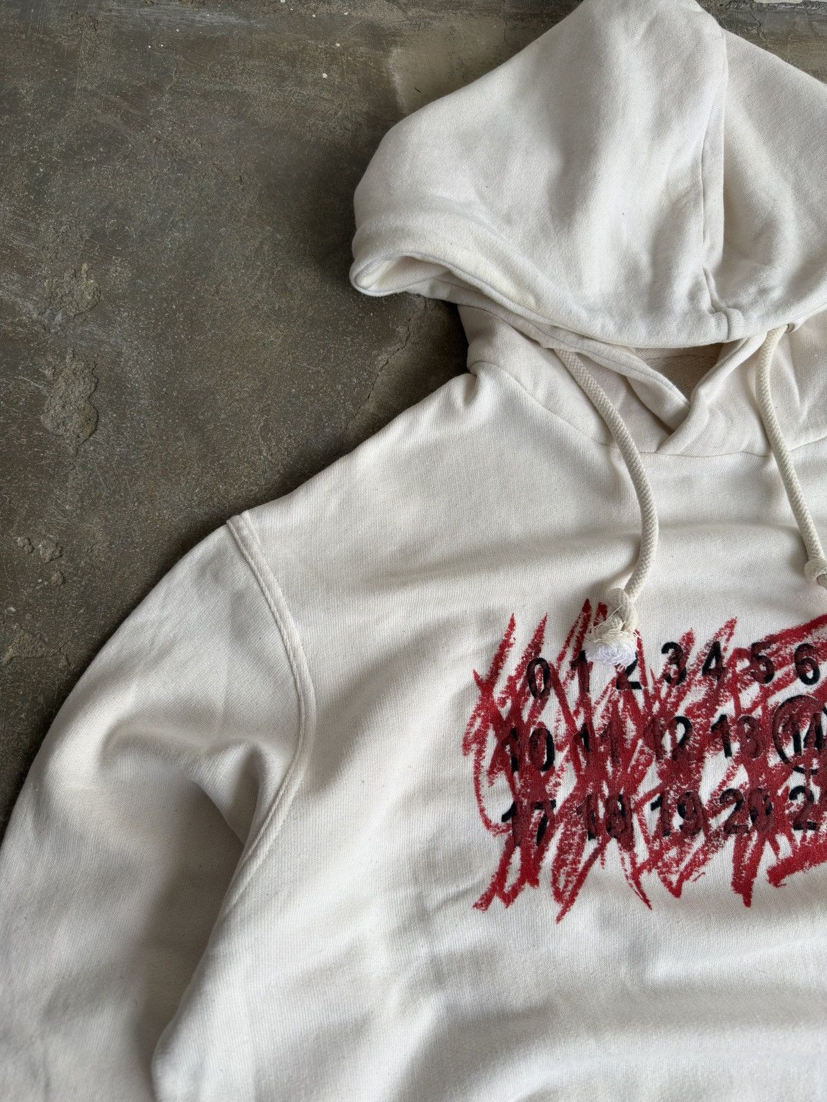 Maison Margiela Maison margiela scribble logo print hoodie Size US XL / EU 56 / 4 - 8 Thumbnail