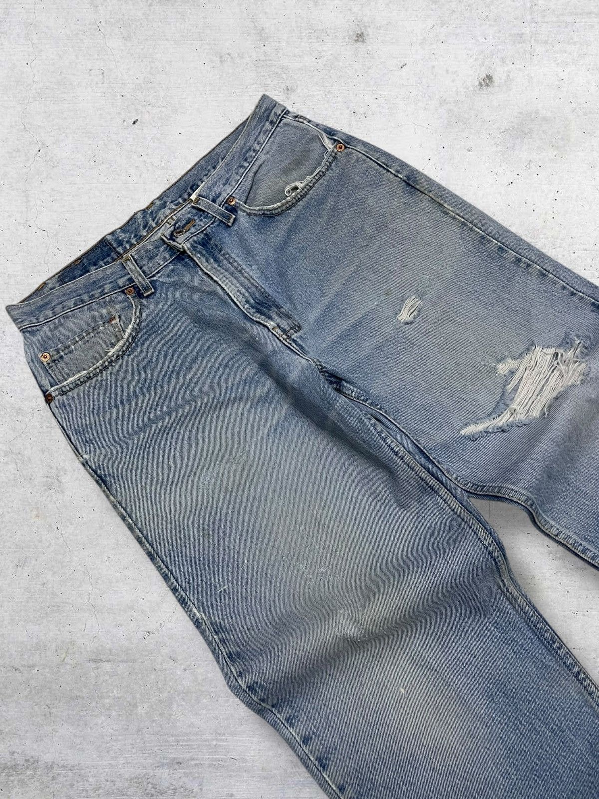 Levi's Vintage Clothing VINTAGE LEVIS 550 90S DESIGNER DISTRESSED TRASH DENIM Size US 32 / EU 48 - 6 Thumbnail