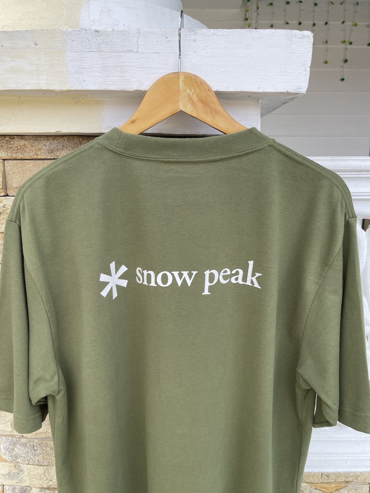 Japanese Brand Rare🔥Snow Peak Big Logo Spell Out T Shirt Size US XL / EU 56 / 4 - 5 Thumbnail