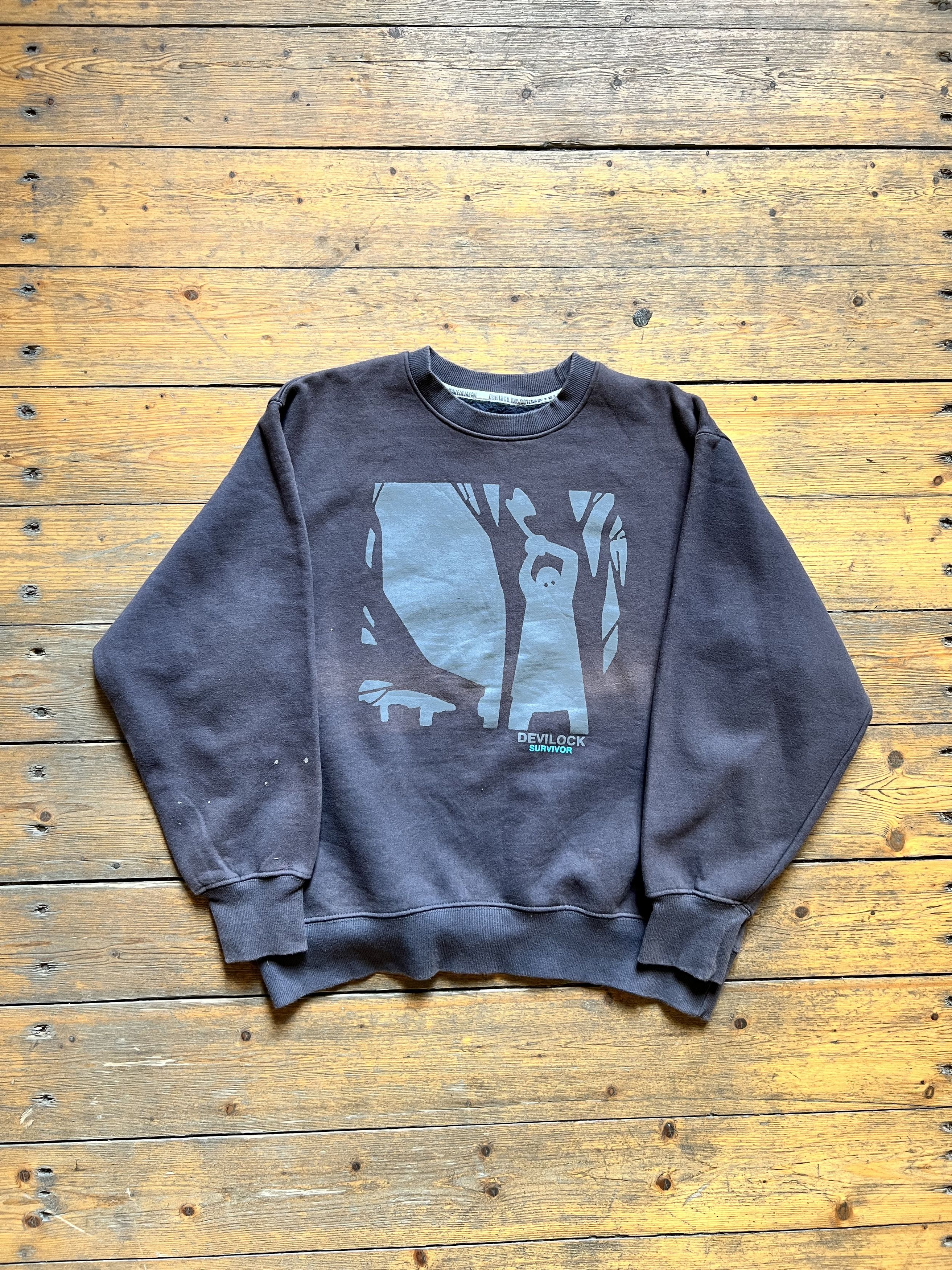 Devilock Devilock Vintage Heavy Baggie Japanese Old Crewneck Size US S / EU 44-46 / 1 - 1 Thumbnail