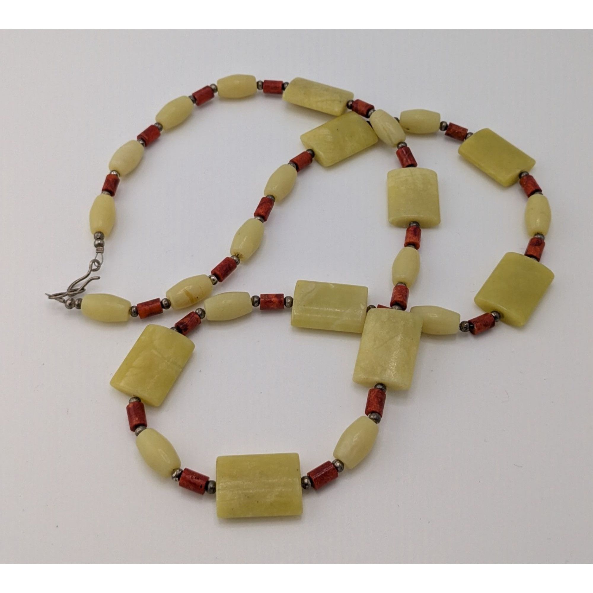 Other Vintage Handmade Jade And Coral Beaded Necklace With Sterlin Size ONE SIZE - 5 Thumbnail