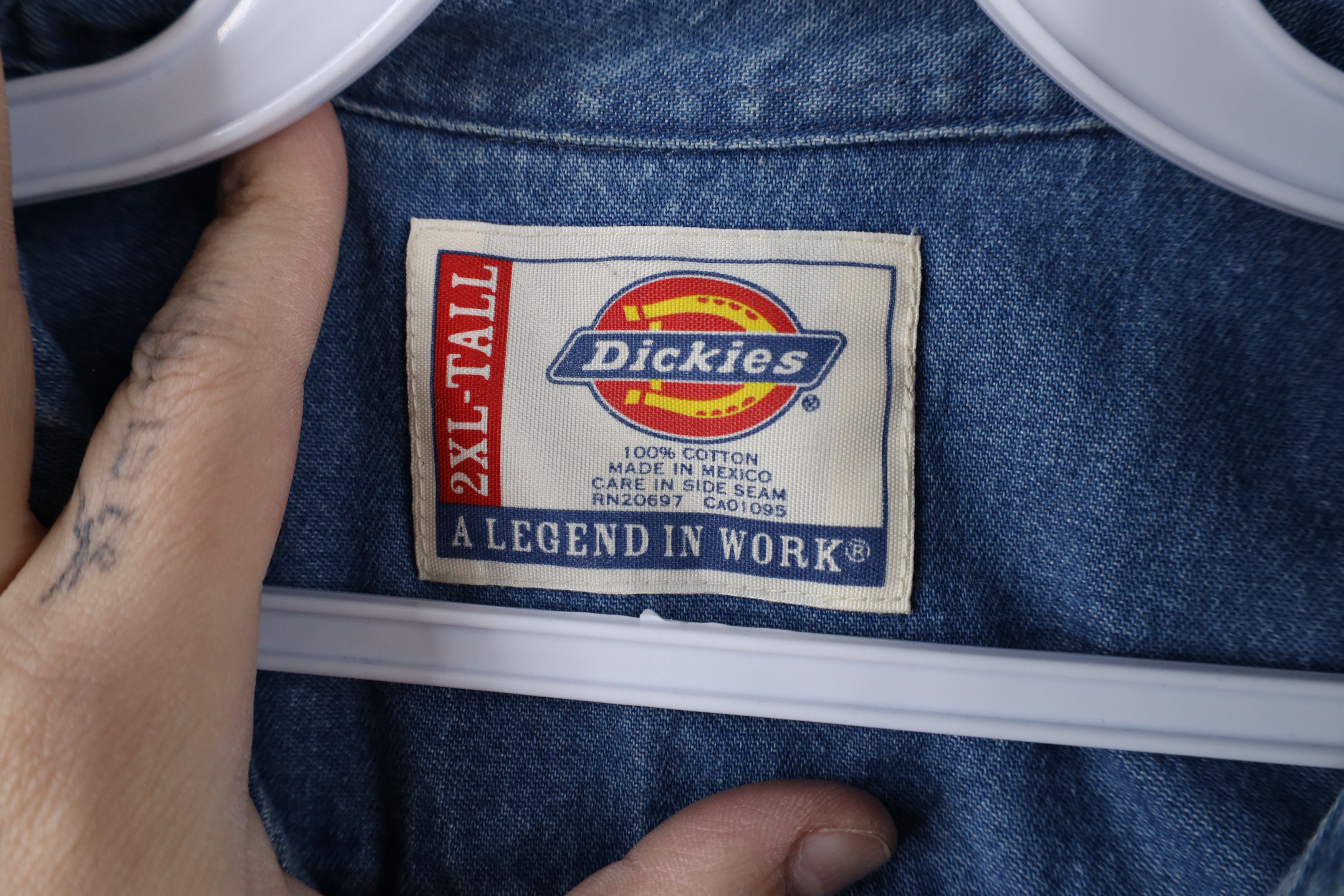Dickies × Vintage Vintage Dickies Short Sleeve Denim Jean Button Down Shirt Size US XXL / EU 58 / 5 - 6 Thumbnail