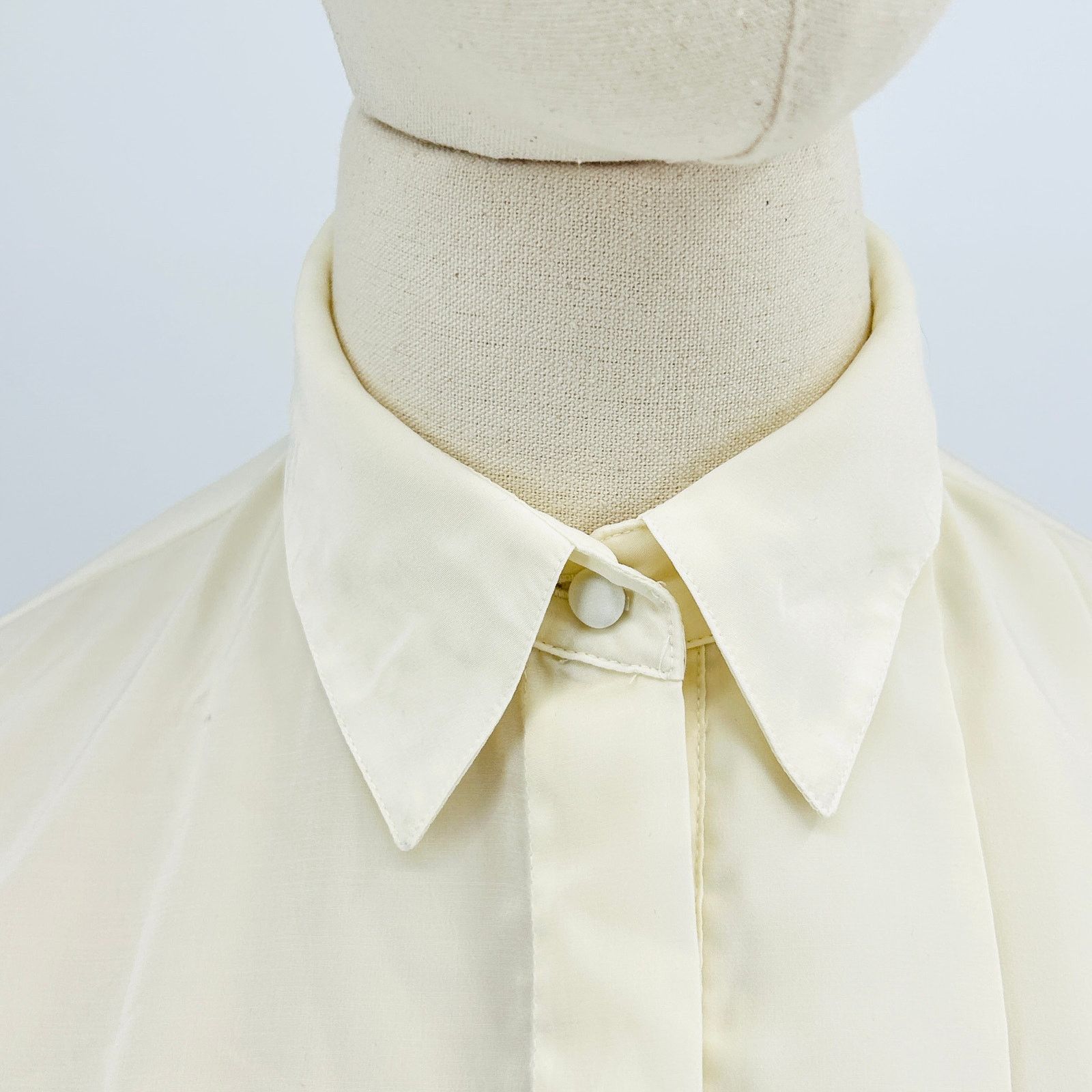 Vintage 80s David Matthew Ivory Button Down w Pleated Detail Size S / US 4 / IT 40 - 3 Thumbnail