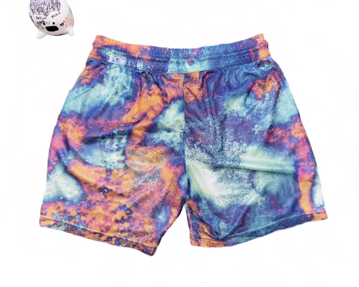 Adidas Adidas Multicolor Galaxy Mesh Shorts XL — Y2K Streetwear Size US 32 / EU 48 - 8 Thumbnail