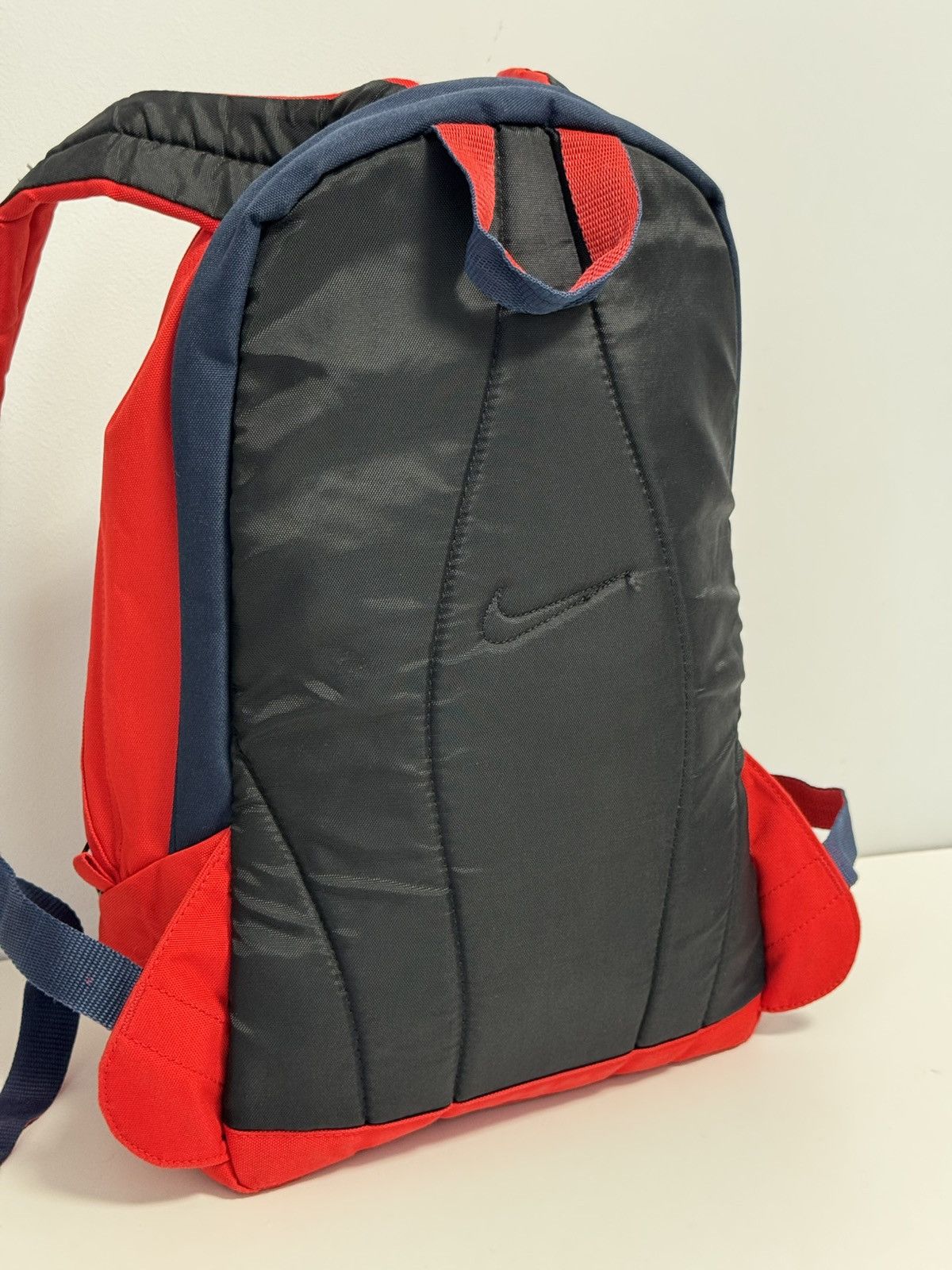 Nike Nike Vintage Bag Y2K style Hype 90’s backpack Size ONE SIZE - 8 Thumbnail
