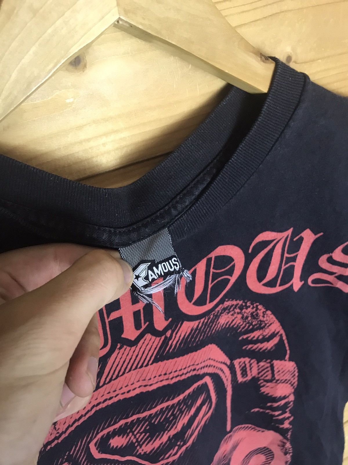 Vintage Vintage Famous t-shirt Size US S / EU 44-46 / 1 - 6 Thumbnail