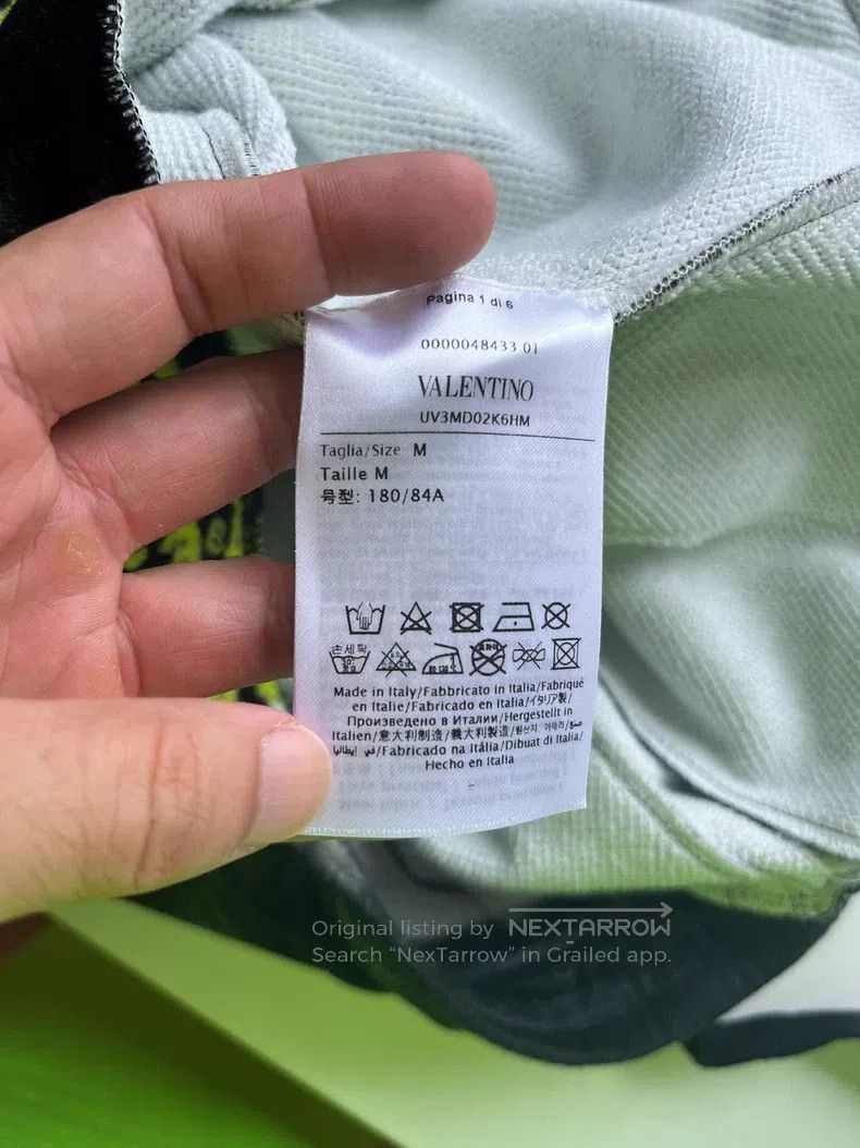 Valentino Valentino Classic fluorescent green butterfly symmetrical Size US 32 / EU 48 - 6 Thumbnail