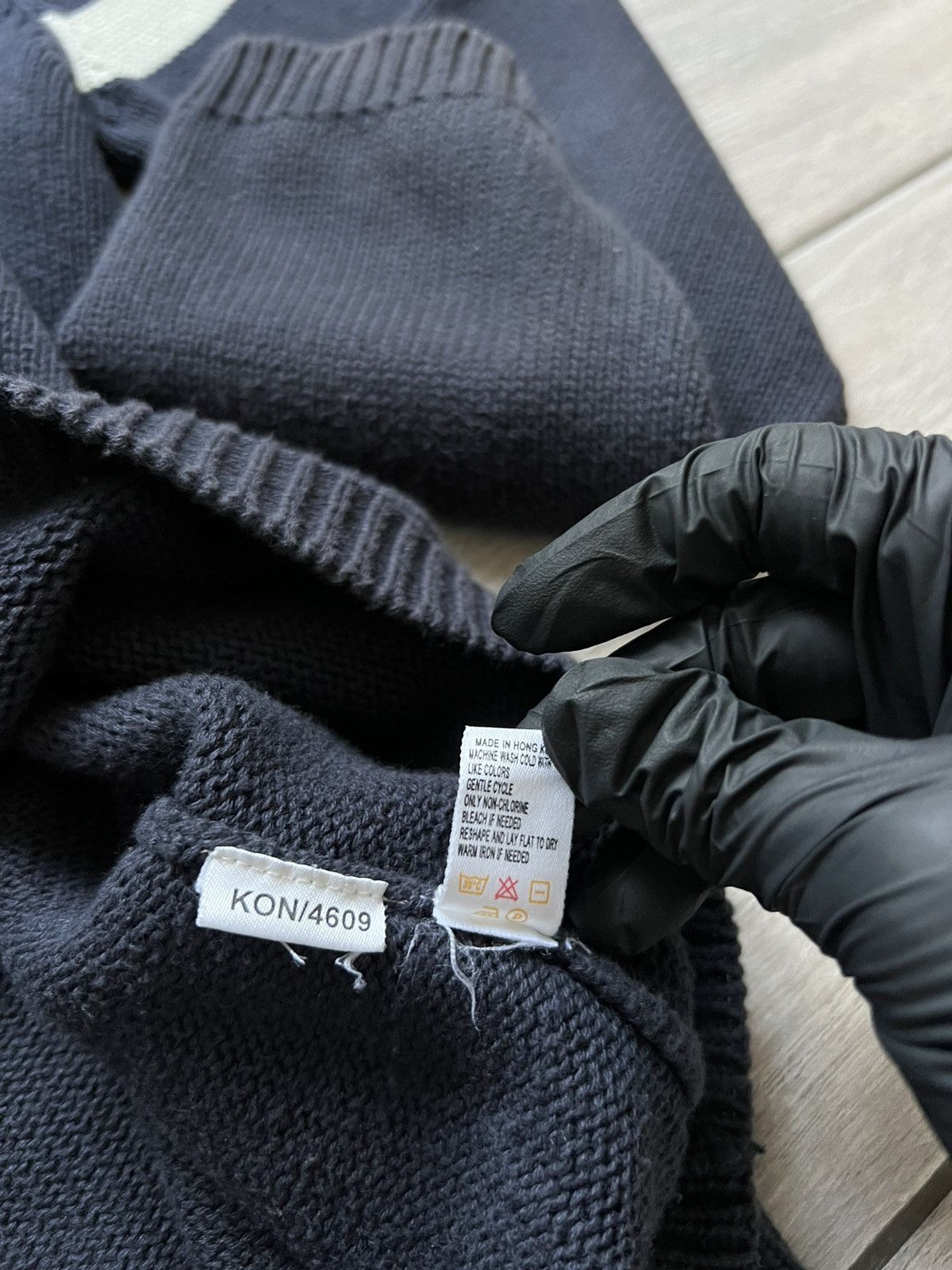 Yves Saint Laurent Saint Laurent Jeans Vintage Faded Sweater Knit Size US XL / EU 56 / 4 - 12 Thumbnail