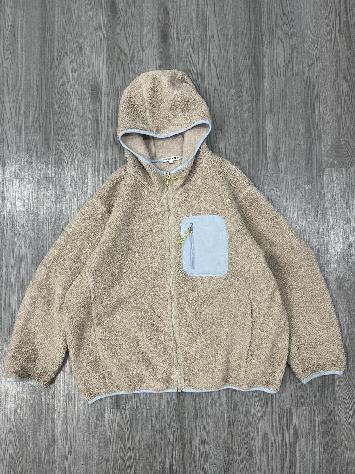JW Anderson × Japanese Brand J.W. Anderson Uniqlo sherpa fleece hooded boxy jacket Size XL / US 12-14 / IT 48-50 - 2 Thumbnail