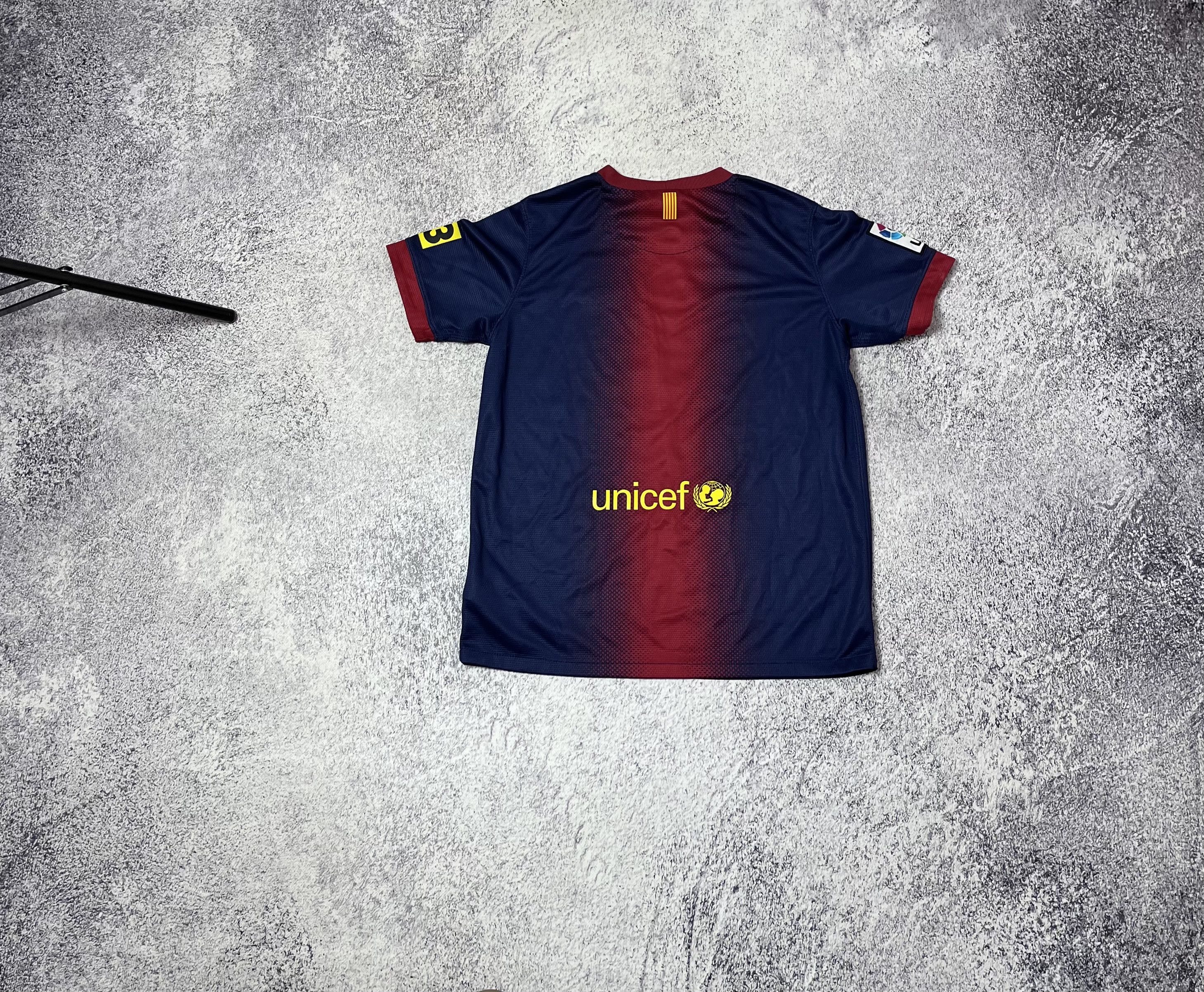 Other Men’s soccer jersey Nike FC Barcelona LaLiga Size US XS / EU 42 / 0 - 15 Thumbnail