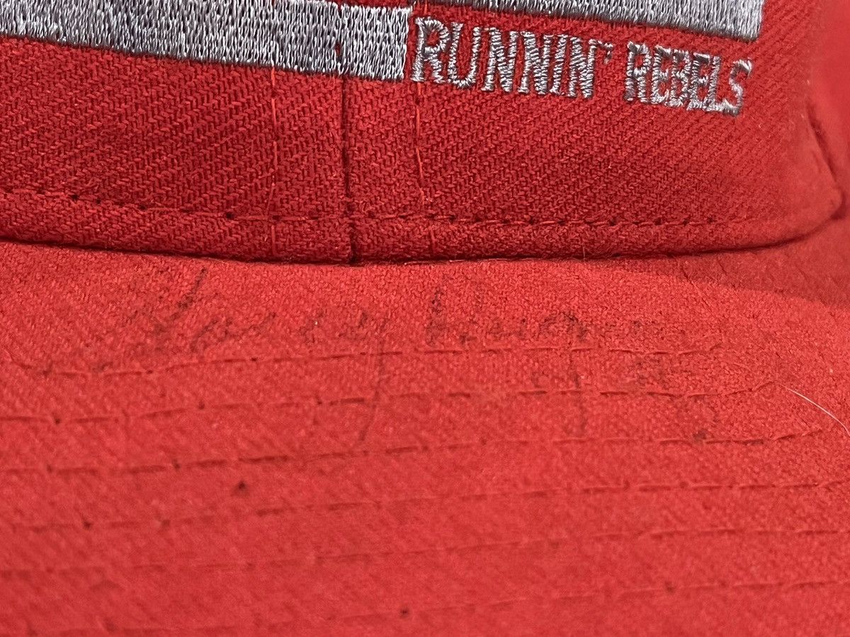 Vintage Vintage 90s UNLV SnapBack Size ONE SIZE - 5 Thumbnail