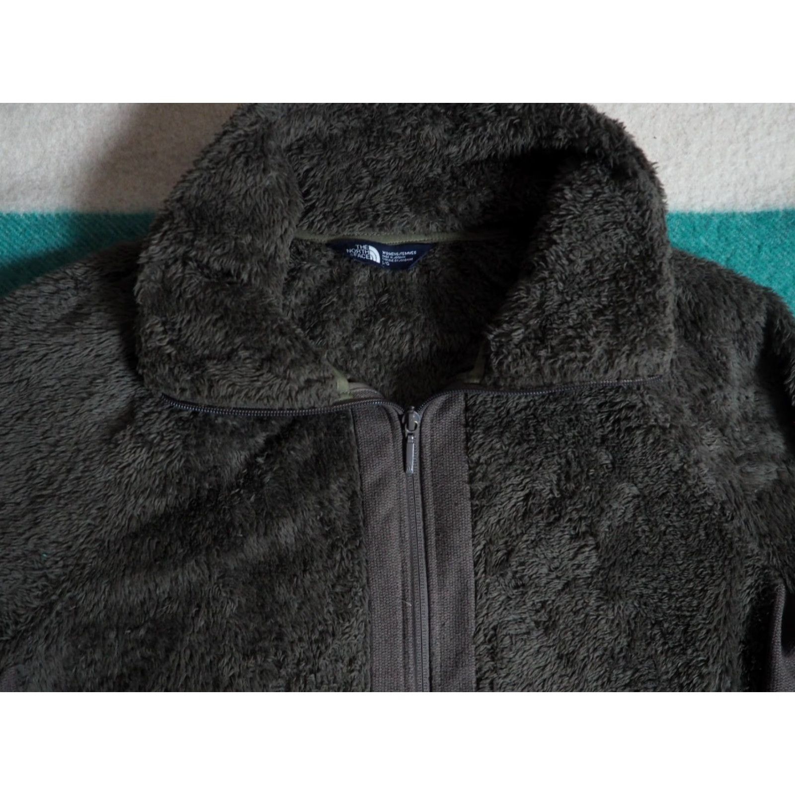The North Face The North Face TNF Osito Green Fuzzy Fleece Zip Outdoor Hiking Jacket Womens L Size L / US 10 / IT 46 - 2 Thumbnail