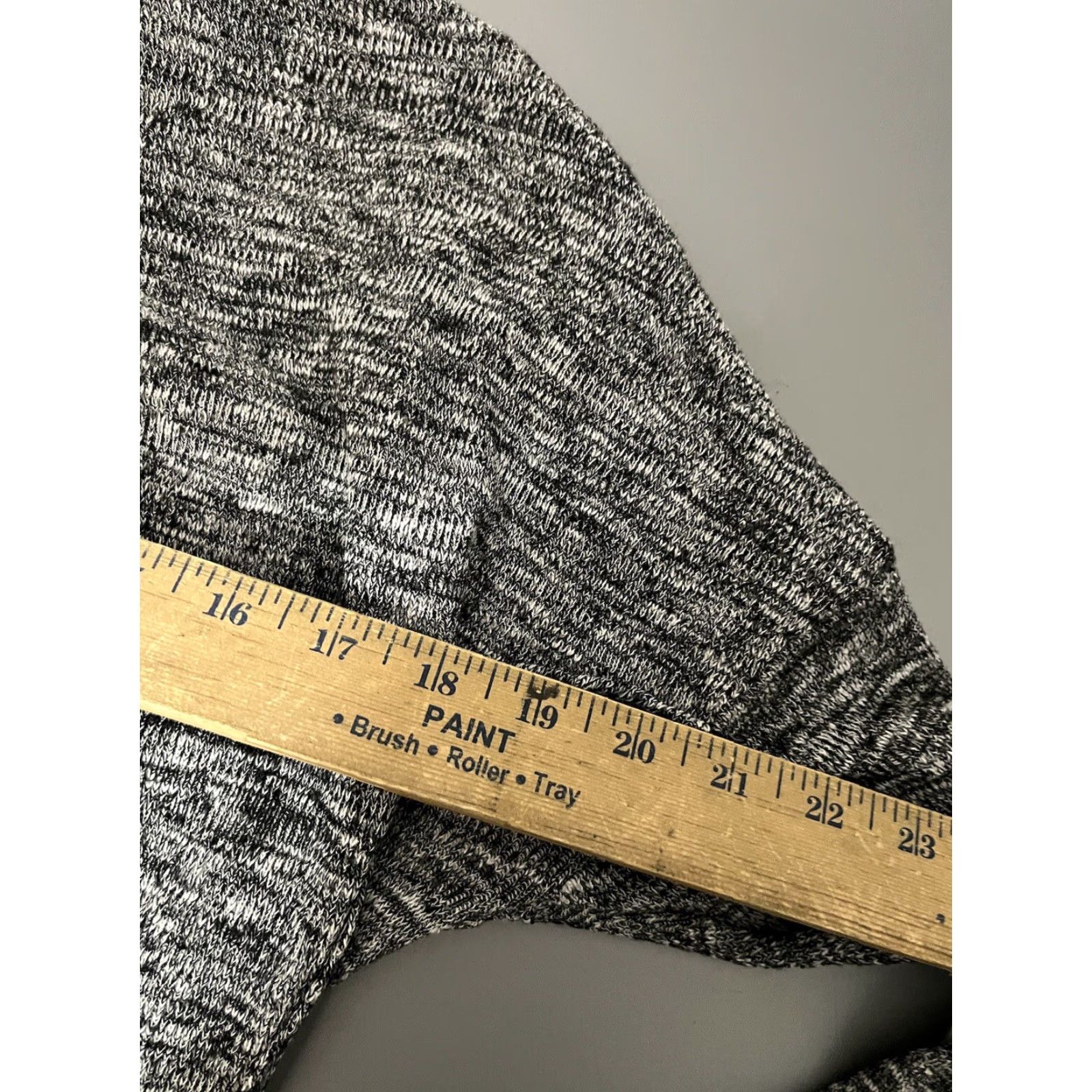 Anthropologie MOTH by Anthropologie Women Turtleneck Sweater Knit Pullover Medium Gray Dolman Sleeve Knit Style Exposed Seams Size M / US 6-8 / IT 42-44 - 6 Thumbnail