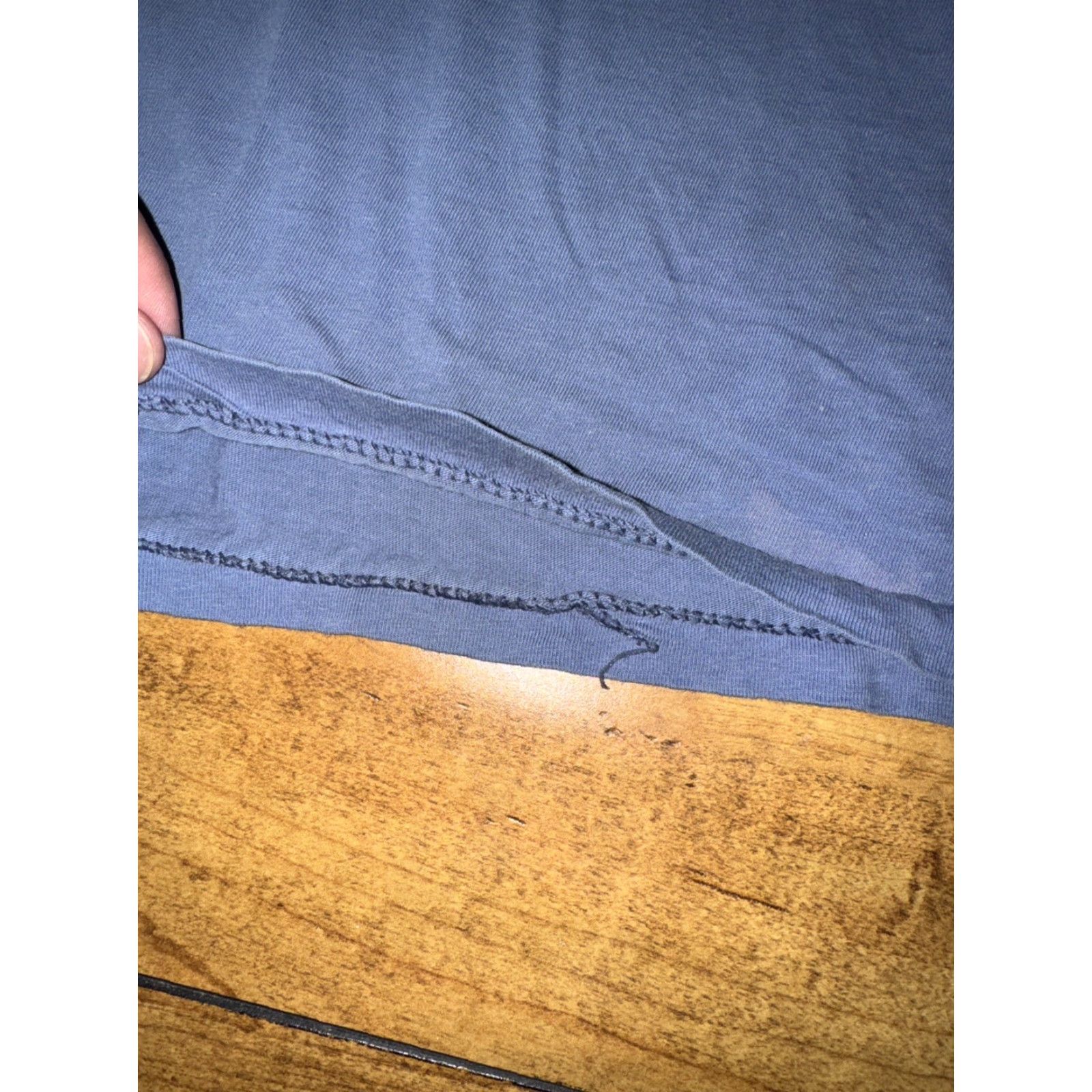 Hanes VINTAGE Hanes T-Shirt Classic Single Stitch Blue 90s Medium Mens Short Sleeve 18x27 Cotton Old School Basic 80s USA Vintage Size US M / EU 48-50 / 2 - 2 Thumbnail