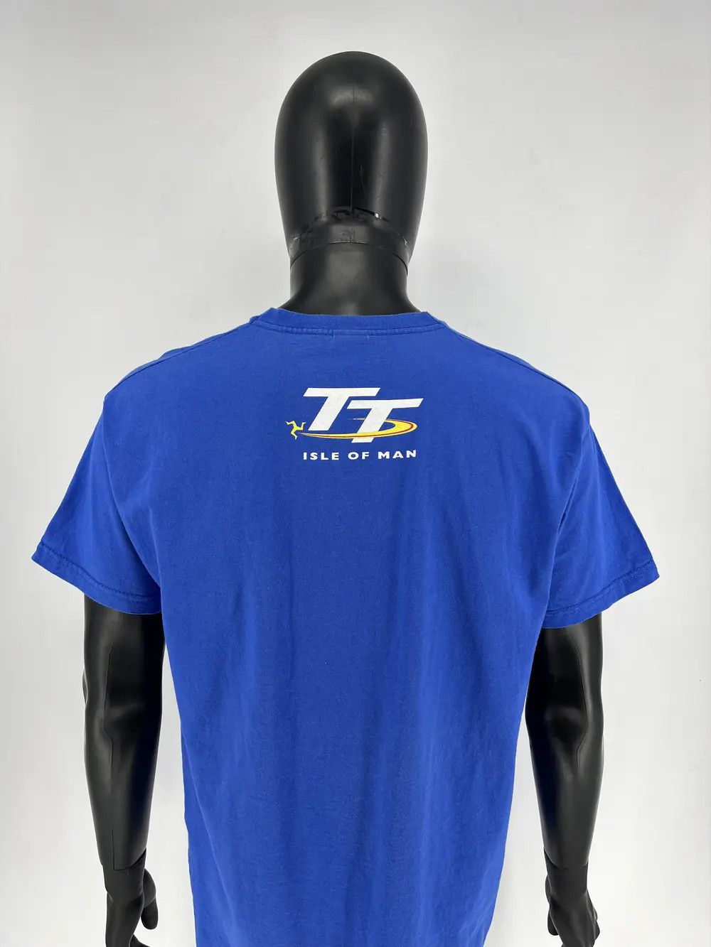 Vintage Vintage Y2K Isle of Man TT Moto Racing Tee Racer Honda Moto Size US XL / EU 56 / 4 - 16 Thumbnail