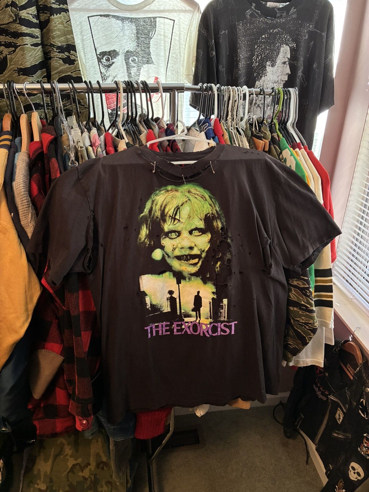 Vintage Vintage 90s distressed The Exorcist tee shirt Size US L / EU 52-54 / 3 - 1 Thumbnail