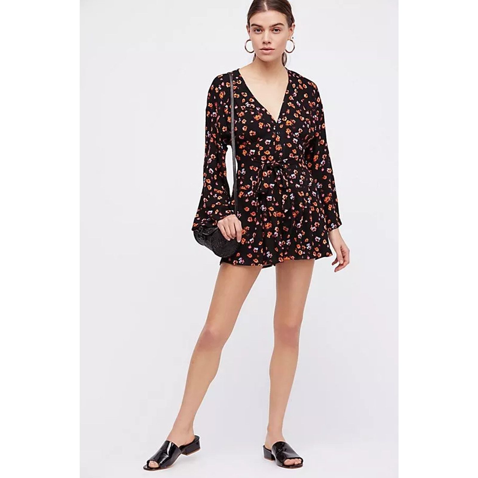 Free People New Free People L'amour Floral Romper Black Combo LongSleeve Size 25" / US 0 / IT 36 - 4 Thumbnail