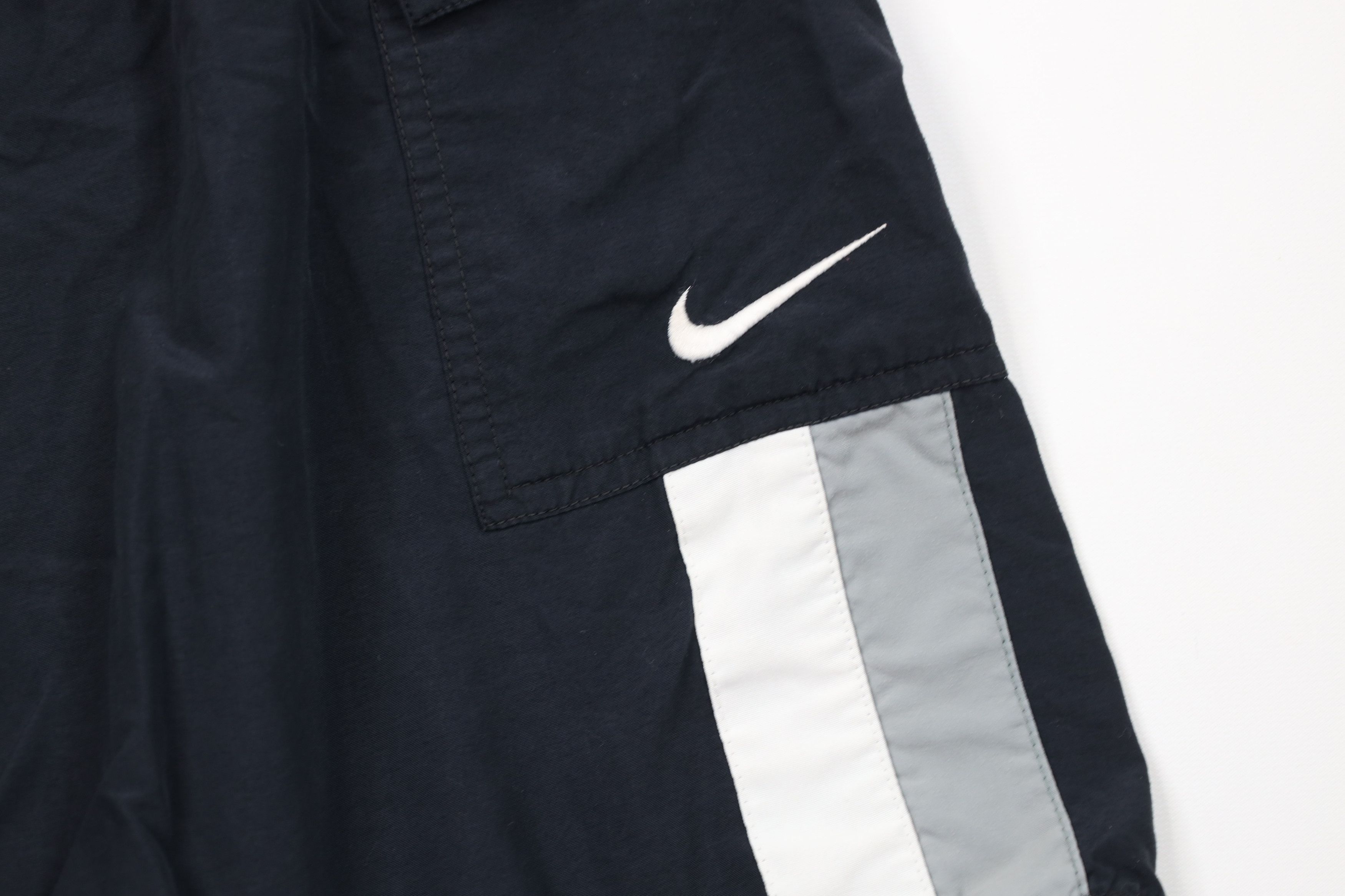 Nike Vintage 90s Y2K Nike Scott Mini Swoosh Lined Cargo Shorts Size US 38 / EU 54 - 5 Thumbnail
