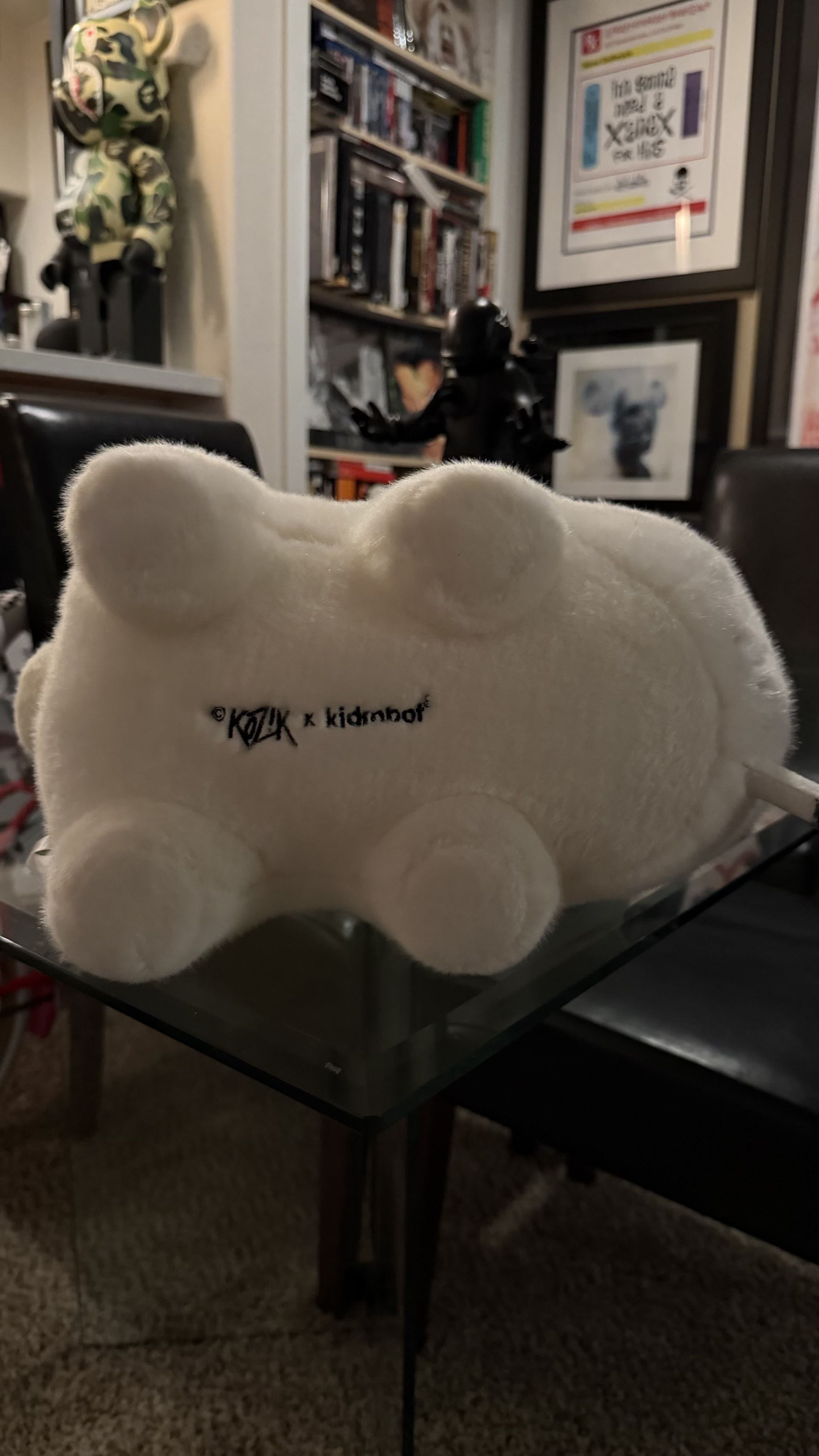 Kid Robot *RARE* KOZIK KIDROBOT BACKSTAB SMORKIN LABBIT 14" KAWS Size ONE SIZE - 11 Thumbnail