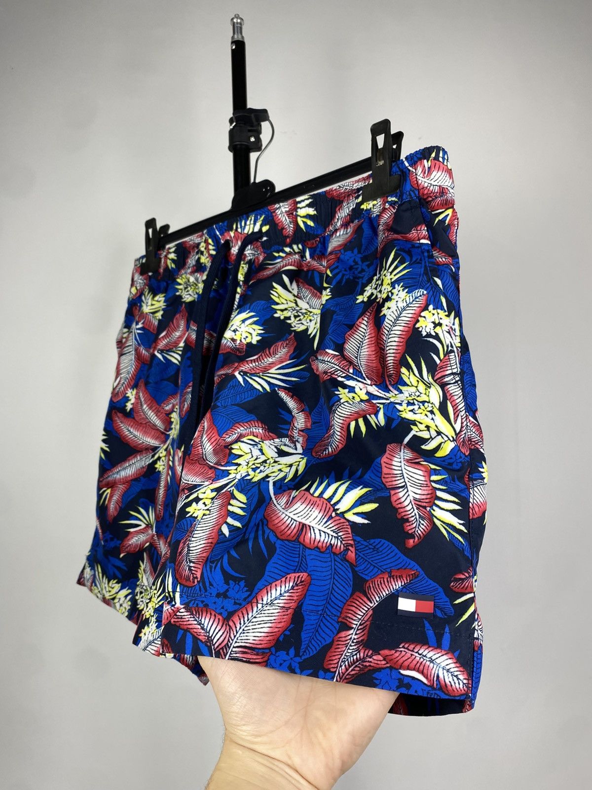 Tommy Hilfiger × Vintage Vintage 00s Tommy Hilfiger OVER PRINT Surf style Shorts Size US 34 / EU 50 - 3 Thumbnail