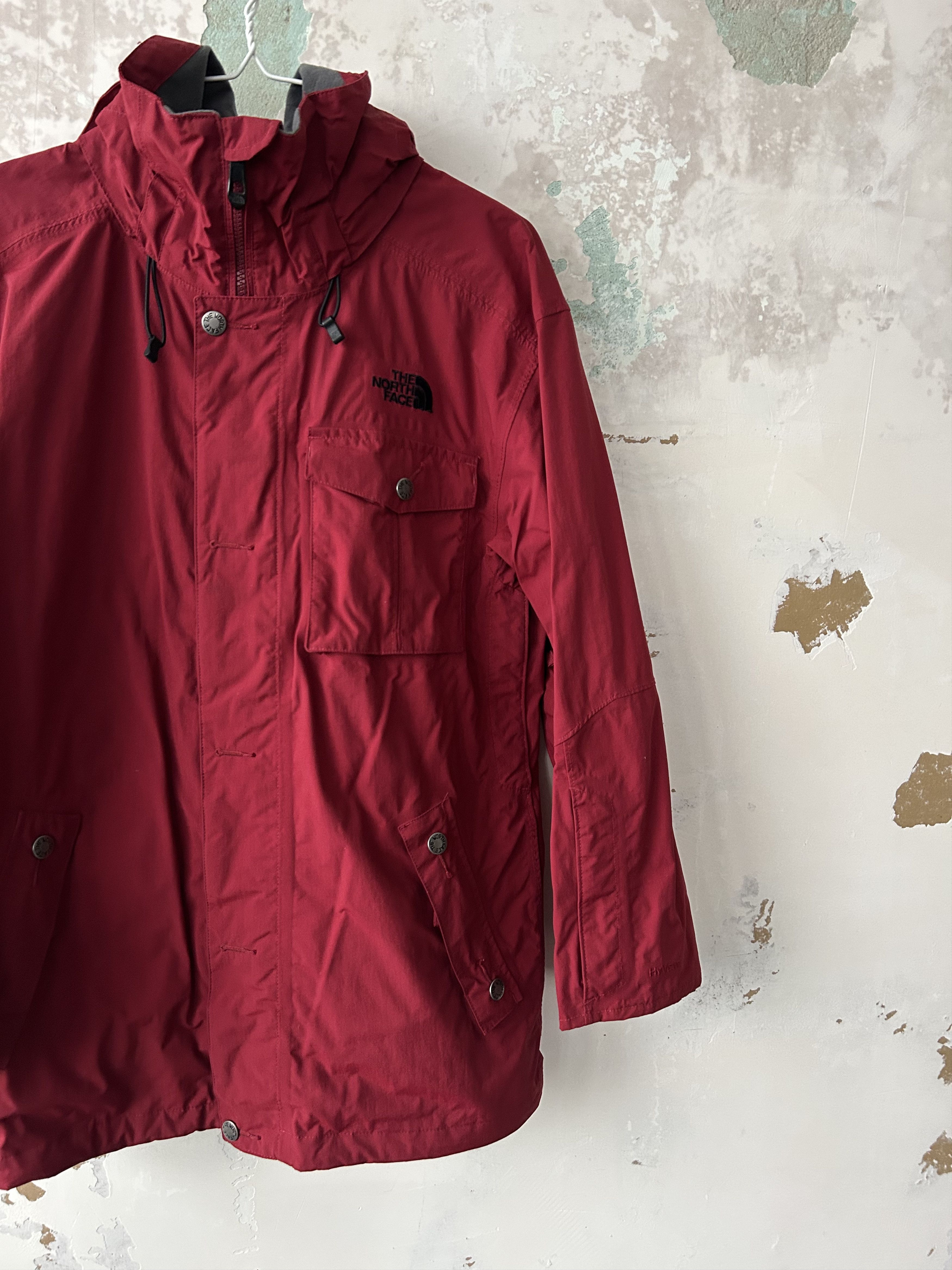 The North Face The North Face jacket gore-TEX Distressed Size US S / EU 44-46 / 1 - 2 Thumbnail