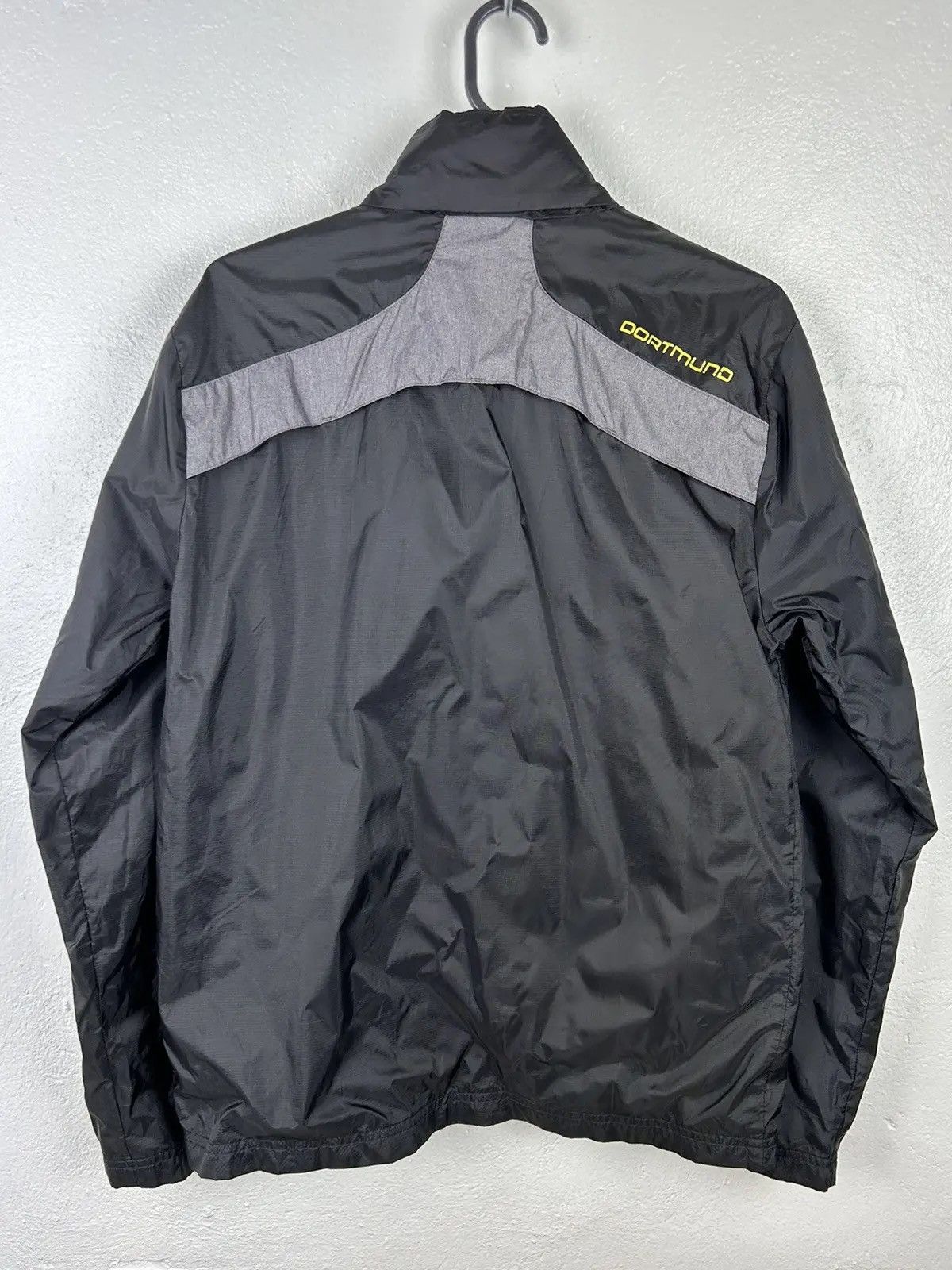 Puma Vintage Puma x BVB Borussia Dortmund Lightweight Jacket Size US S / EU 44-46 / 1 - 7 Thumbnail