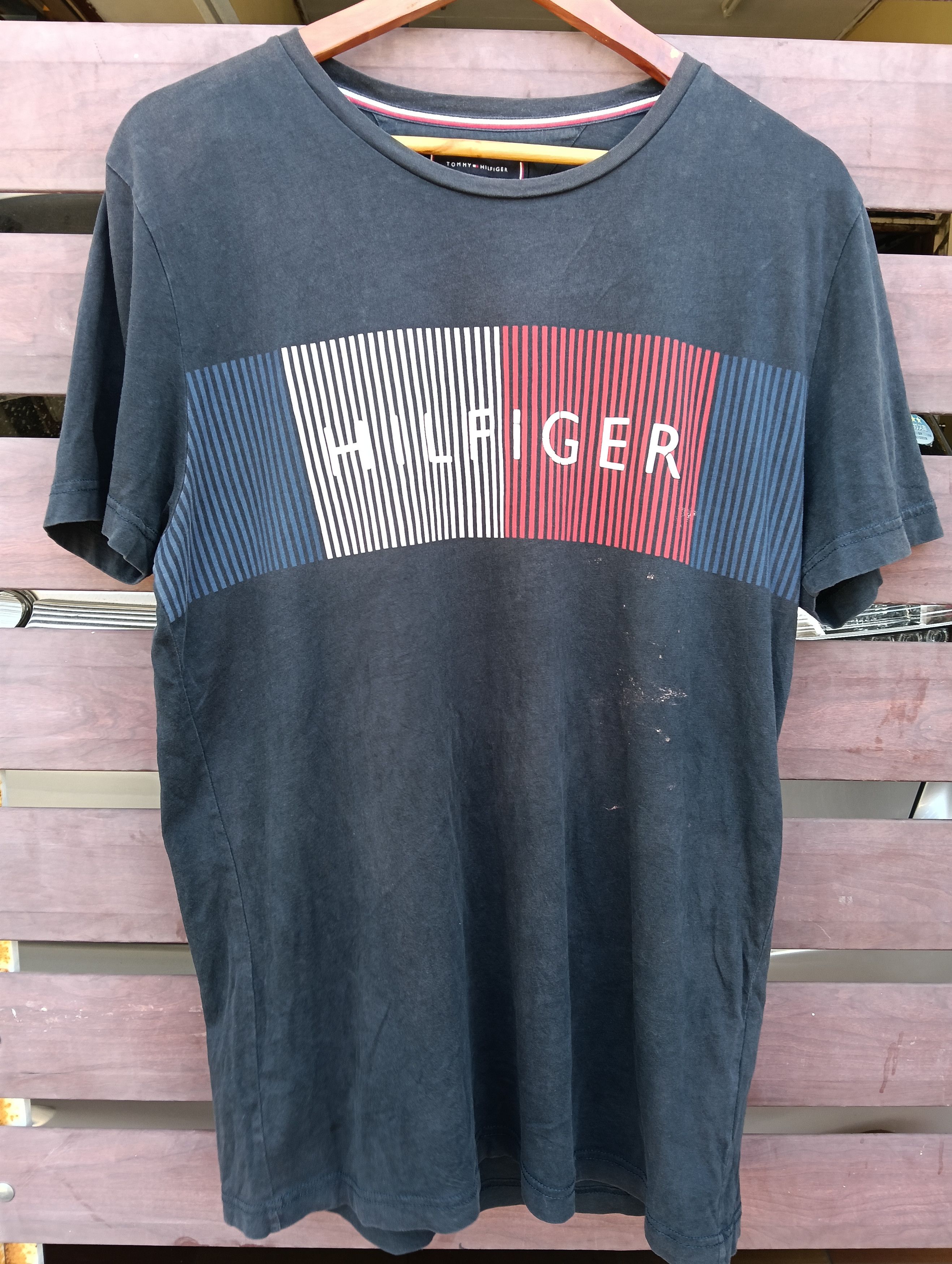 Tommy Hilfiger TOMMY HILFIGER SPELLOUT WITH ORGANIC COTTON. Size US L / EU 52-54 / 3 - 1 Thumbnail