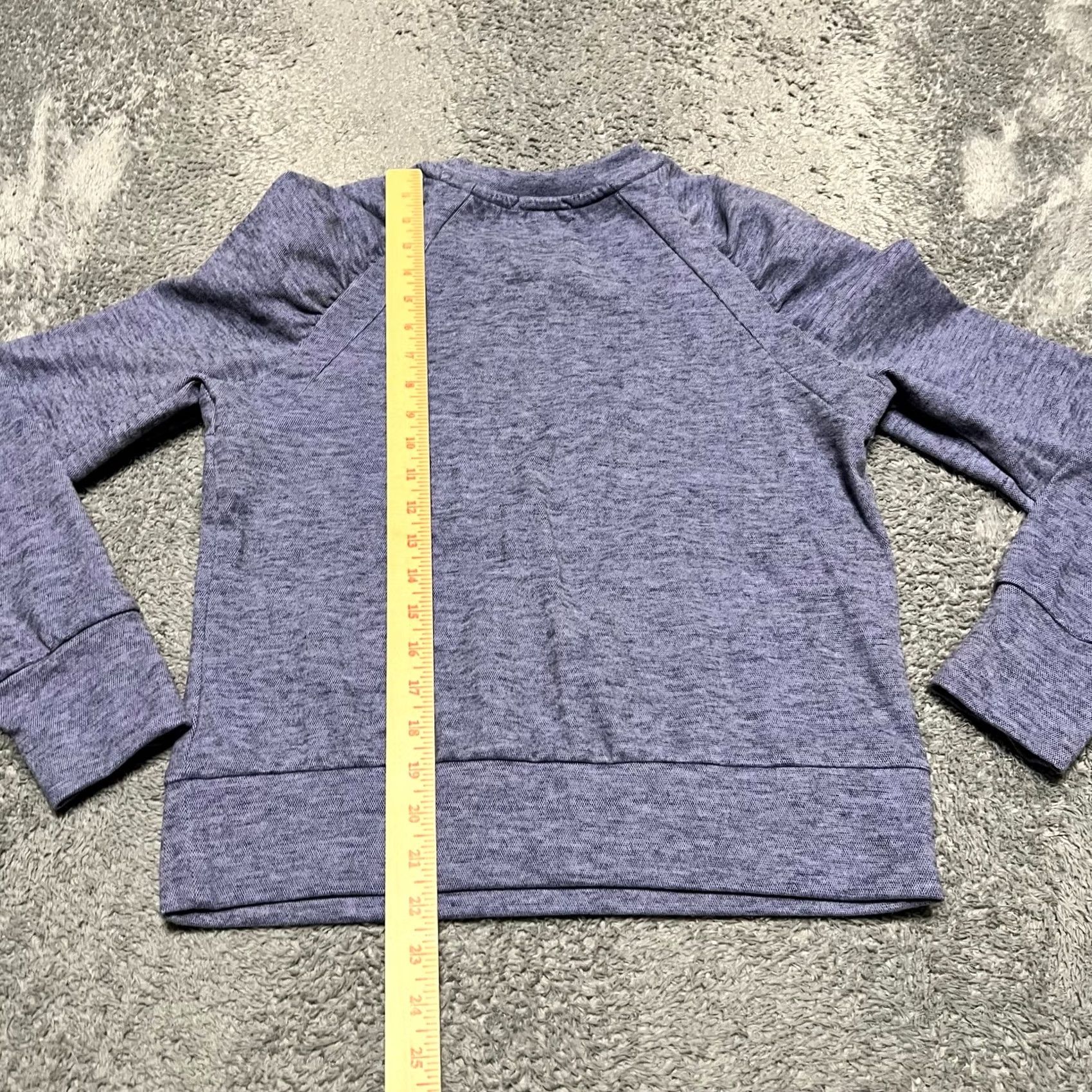 Vintage Evereve Sweatshirt Womens Small Purple Gray Ruffle Sleeve Crew Neck S Womens Pullover Shirt Game: none Size S / US 4 / IT 40 - 5 Thumbnail