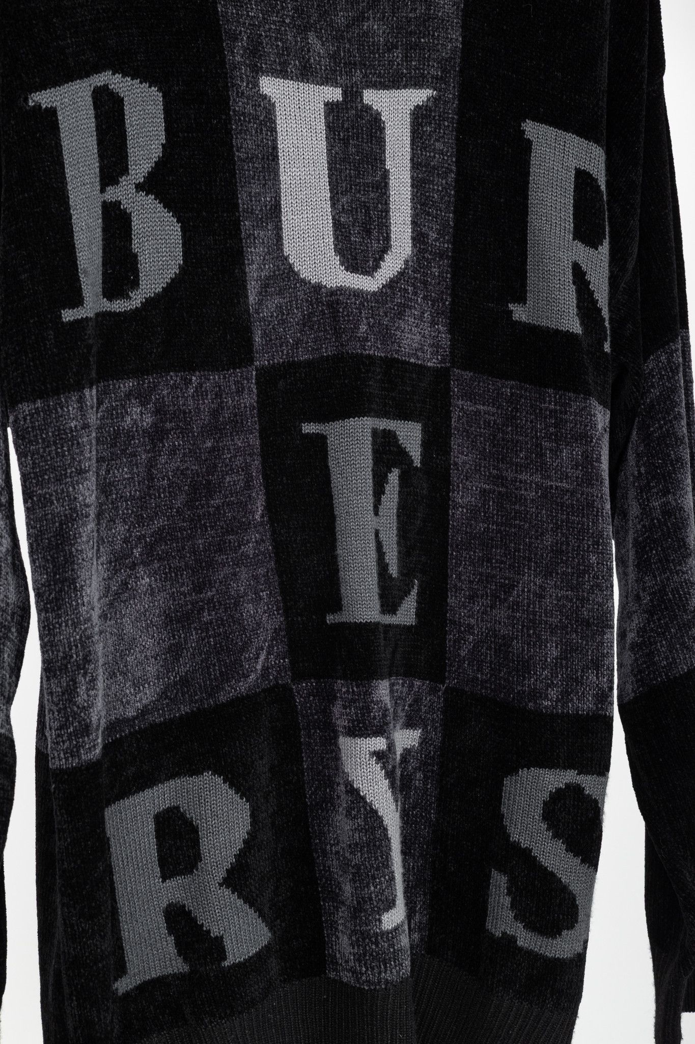 Burberry Burberry Vintage Black Chenille Checkered-Logo Sweater Size US XL / EU 56 / 4 - 6 Thumbnail