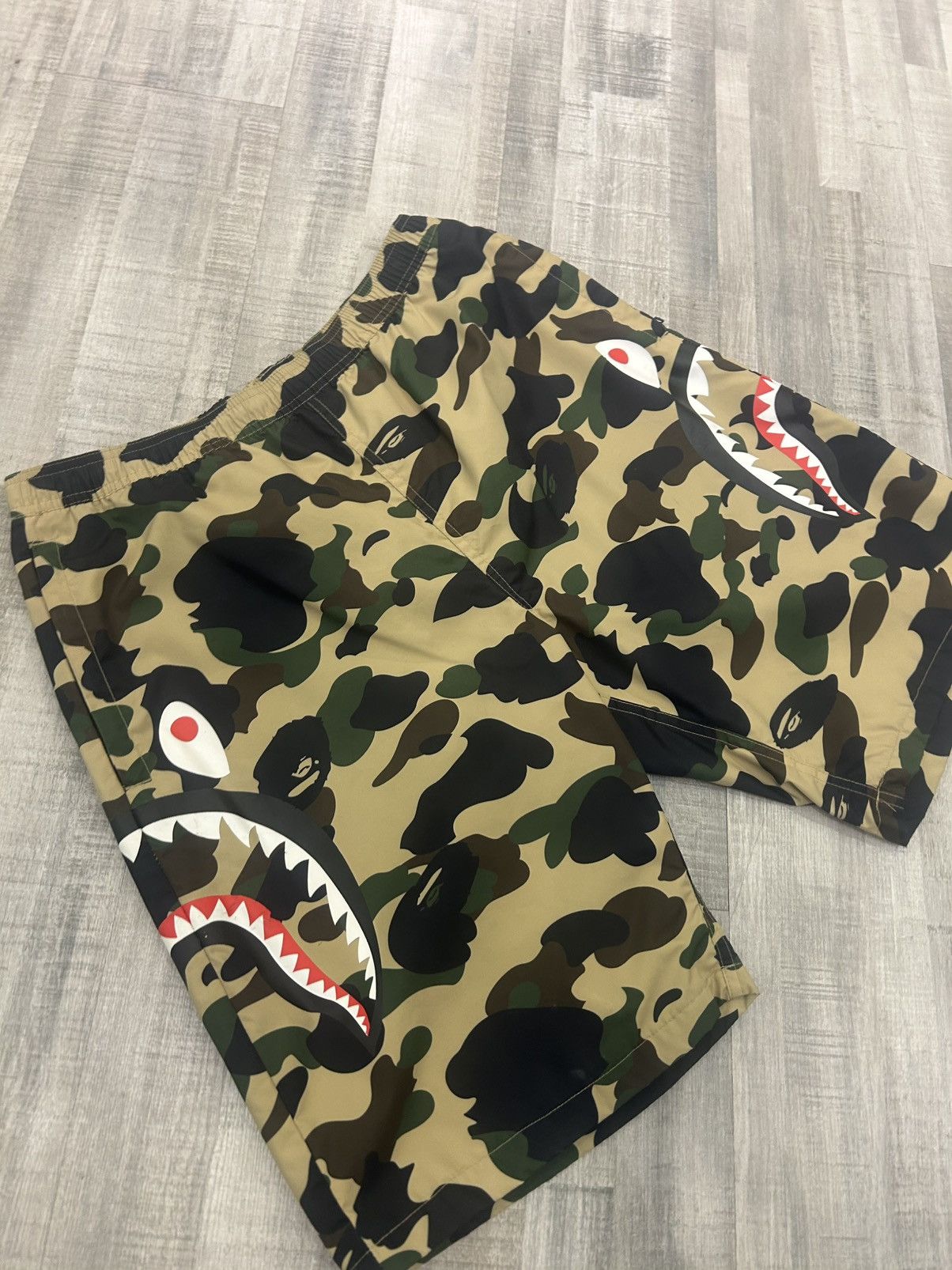 Bape Bape Camo Shark Shorts Size US 32 / EU 48 - 2 Thumbnail