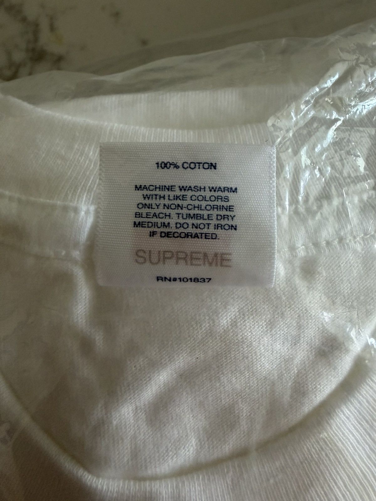 Supreme Supreme x Emilio Pucci Box Logo Size US M / EU 48-50 / 2 - 3 Thumbnail