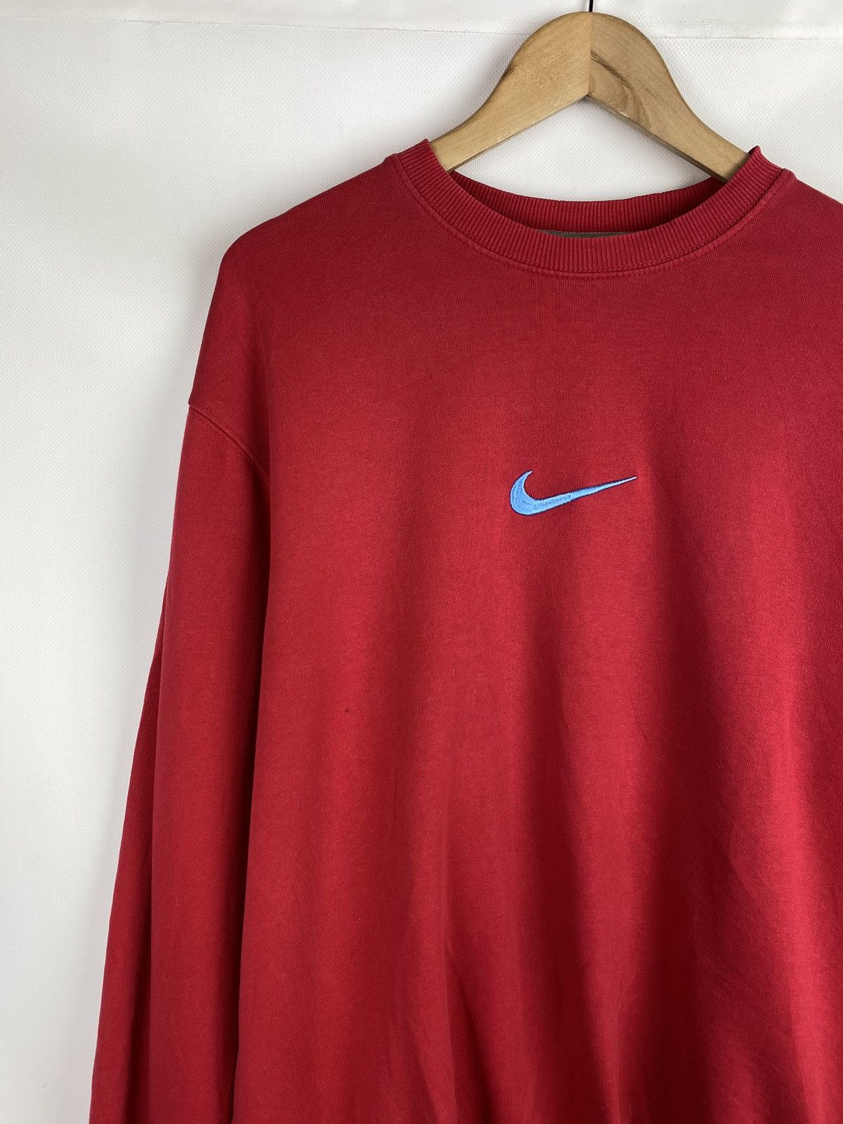 Nike VTG 90s Nike Center Logo men’s crewneck sweatshirt pullover Size US L / EU 52-54 / 3 - 2 Thumbnail