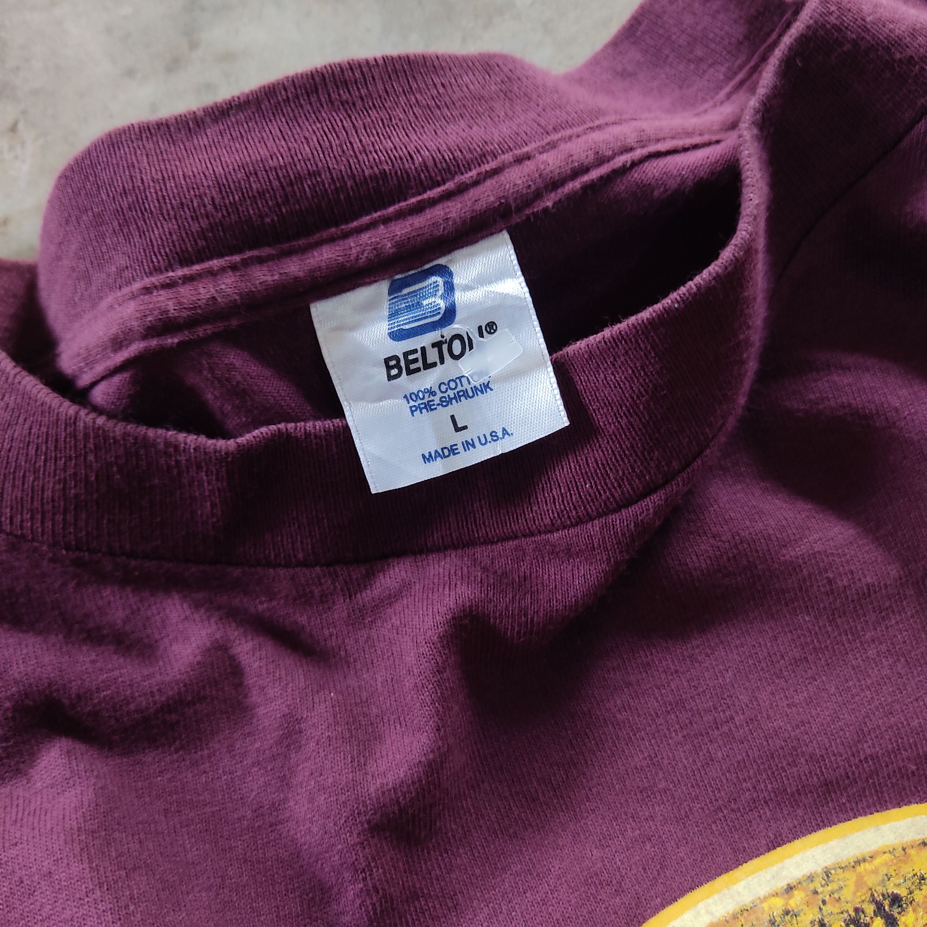 Vintage Vintage 90s Native Animal Long Sleeve Tee Size US L / EU 52-54 / 3 - 2 Thumbnail
