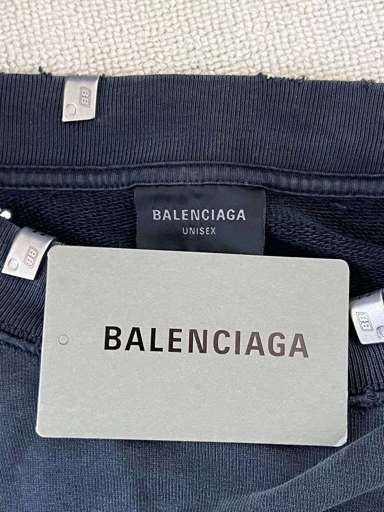 Balenciaga Balenciaga FW23 Solid Perforated Metallic Crew Neck Long Sl Size US S / EU 44-46 / 1 - 5 Thumbnail