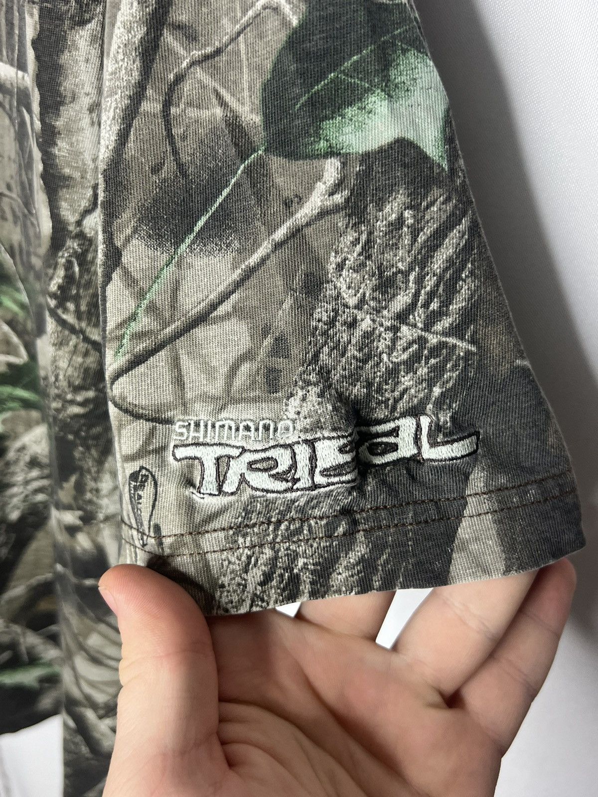 Hunter × Realtree × Vintage 🔥Crazy Vintage Y2K Realtree Camo Boxy Esseltial Skater Tee🔥 Size US XL / EU 56 / 4 - 5 Thumbnail