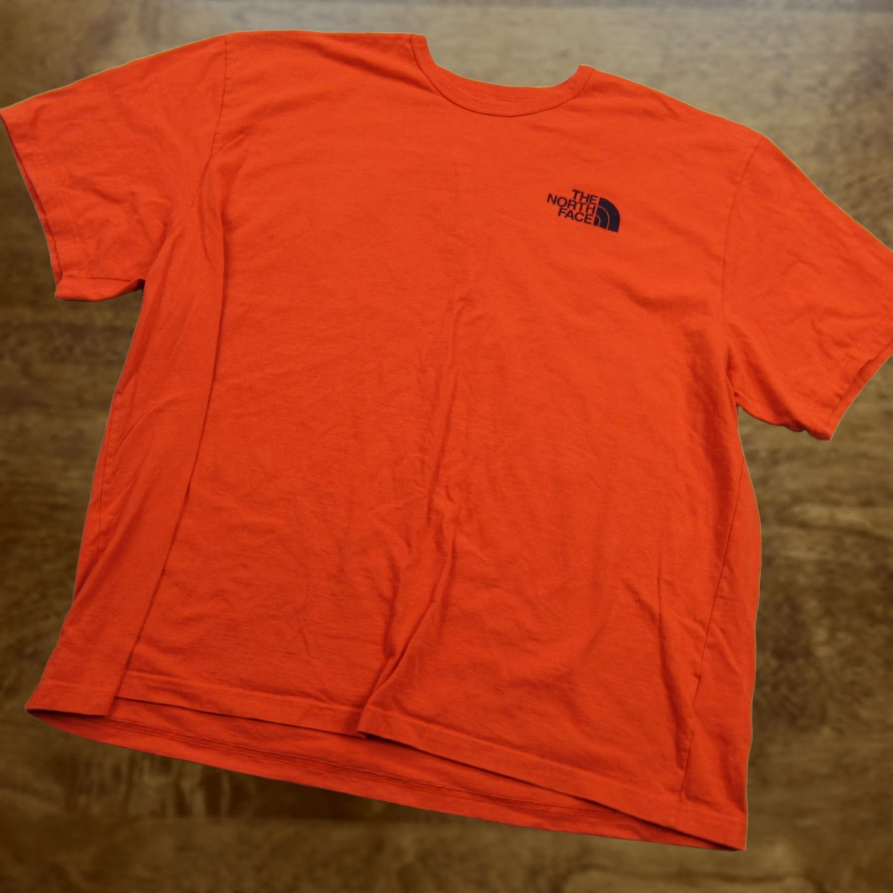 The North Face The North Face Shirt Mens 2XL Orange Short Sleeve Crew Neck Casual Lightweight Size US XXL / EU 58 / 5 - 1 Thumbnail