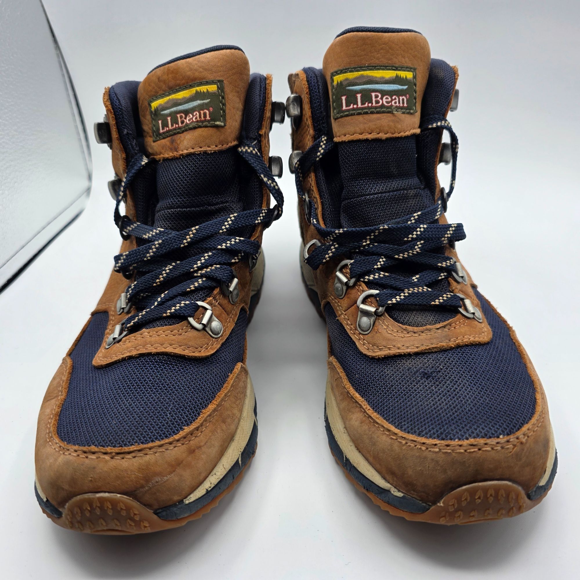 L.L. Bean LL Bean Mountain Classic Mens Size 8 Brown Waterproof Hiking Size US 8 / EU 41 - 2 Thumbnail
