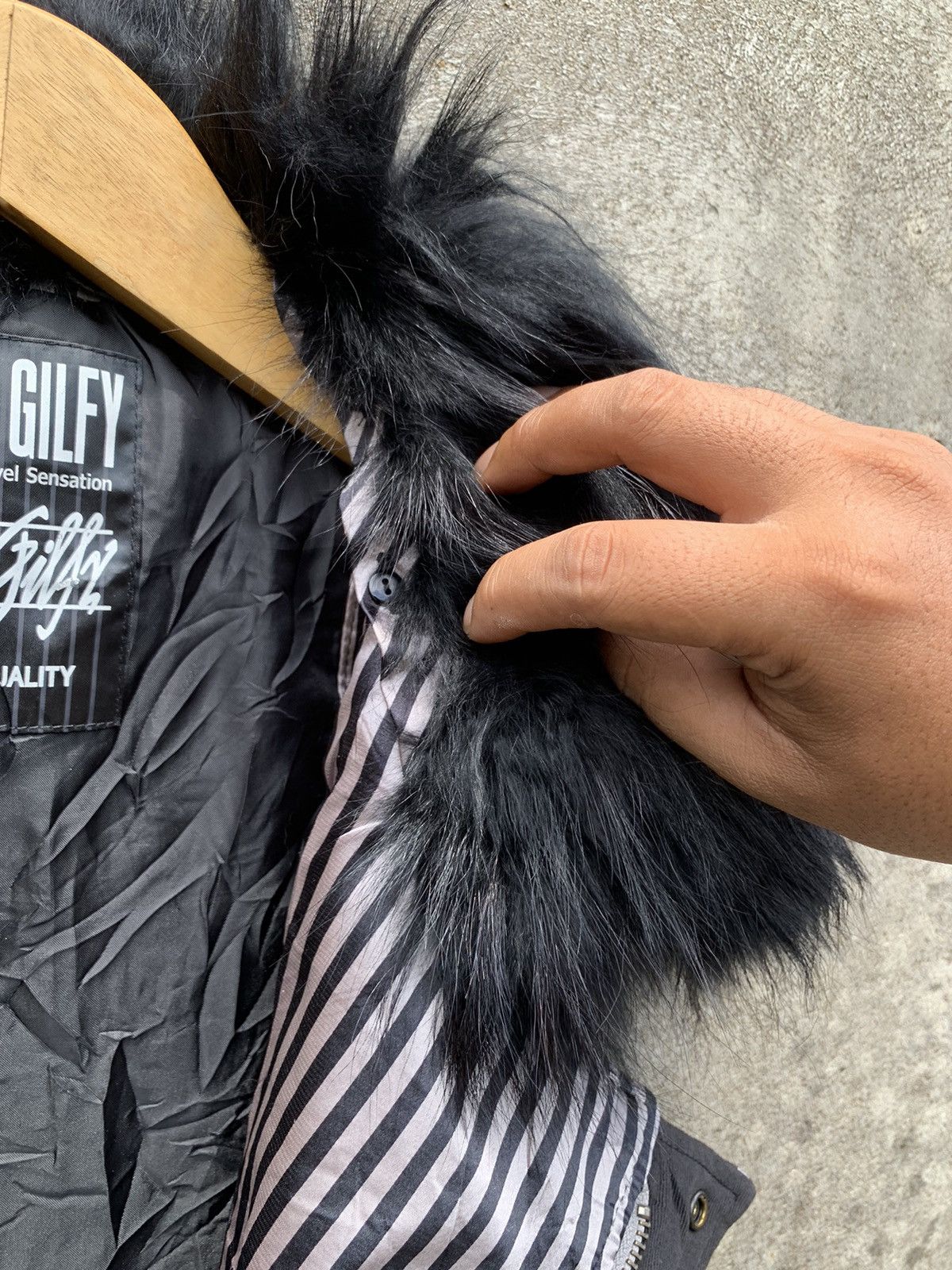 If Six Was Nine × Japanese Brand × Le Grande Bleu (L.G.B.) Maison Gilfy raccoon fur puffer vest ifsixwasnine style Size US S / EU 44-46 / 1 - 8 Thumbnail