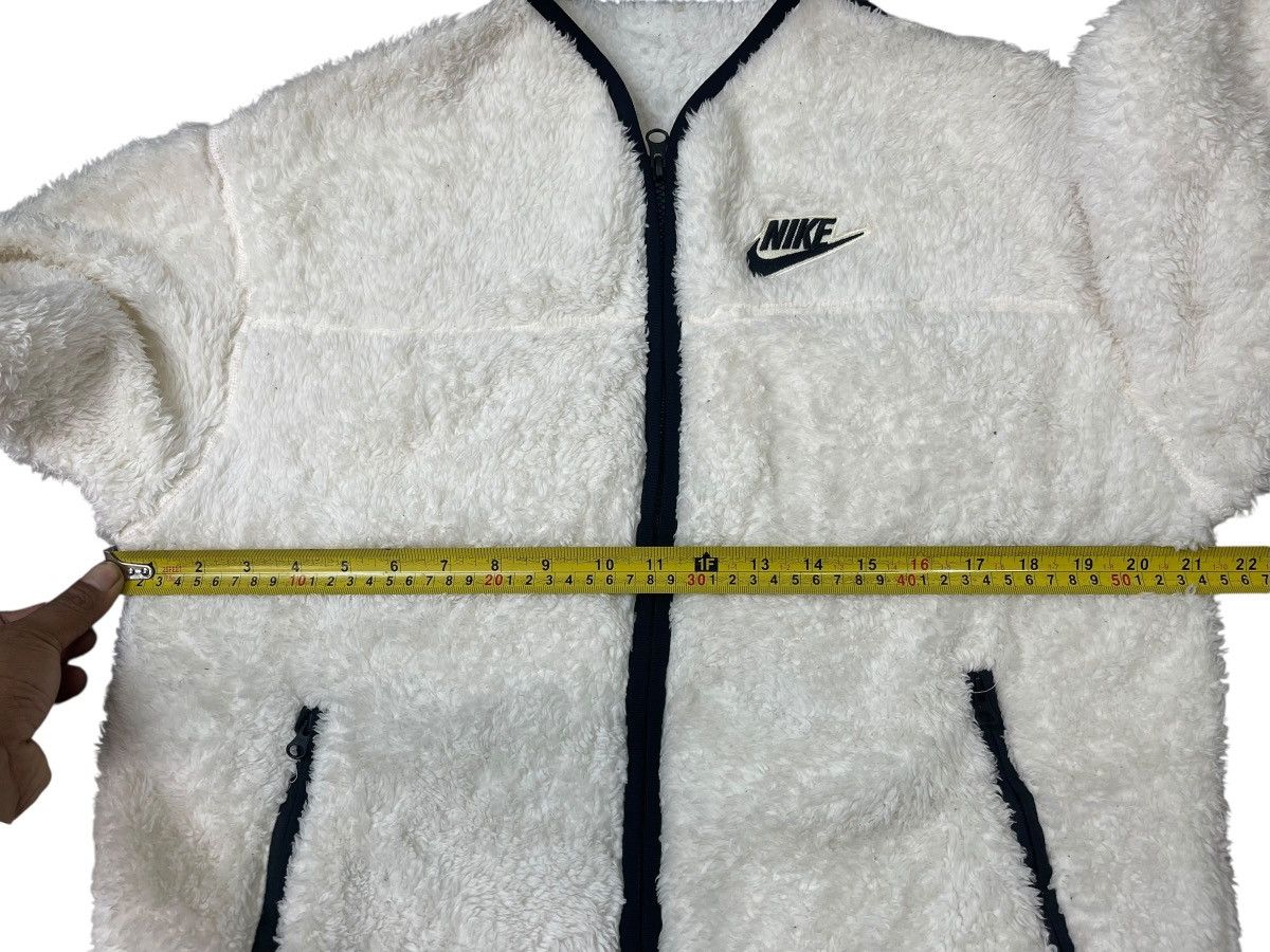 Nike Vintage Nike Fur Jacket Streetwear Size US S / EU 44-46 / 1 - 5 Thumbnail