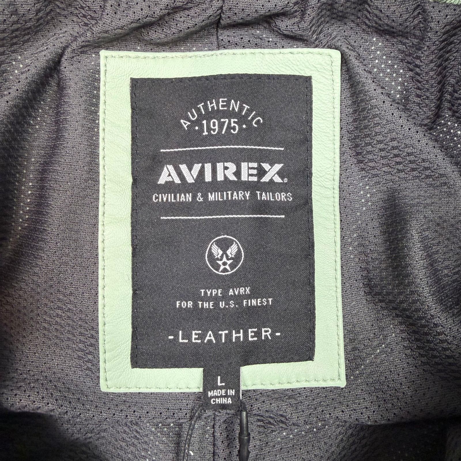 Avirex Avirex Leather Patch Short Size US 34 / EU 50 - 3 Thumbnail